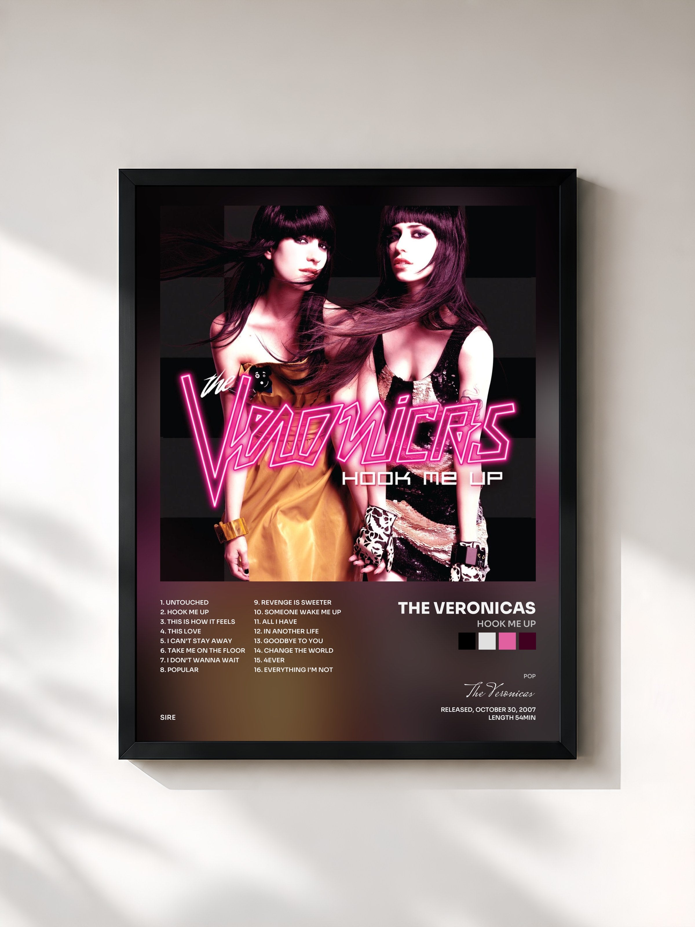#noir Tableau de l'album Hook Me Up de The Veronicas, cadre noir, imprimé et encadré en France