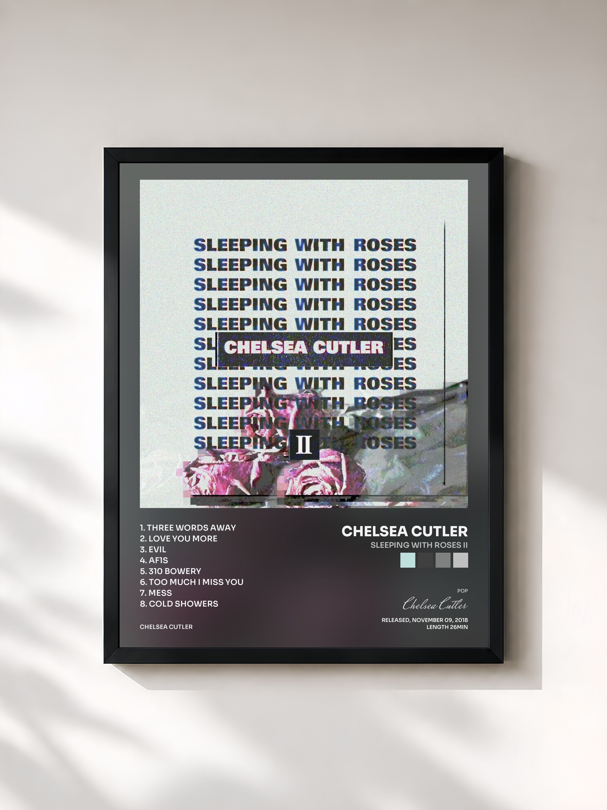 #noir Tableau de l'album Sleeping with Roses II de Chelsea Cutler, cadre noir, imprimé et encadré en France