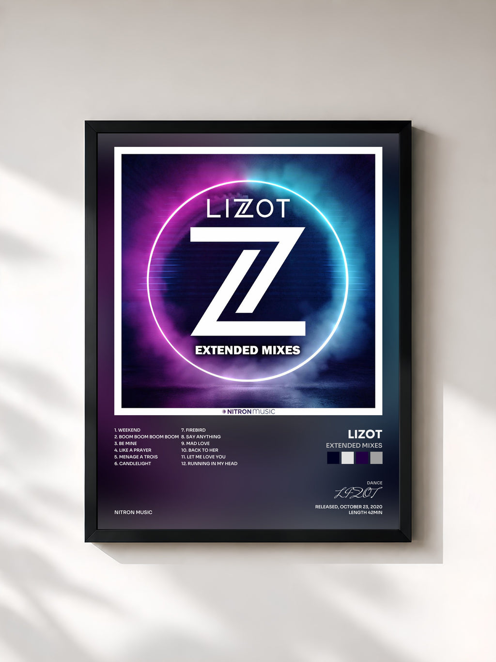 #noir Tableau de l'album Extended Mixes de LIZOT, cadre noir, imprimé et encadré en France