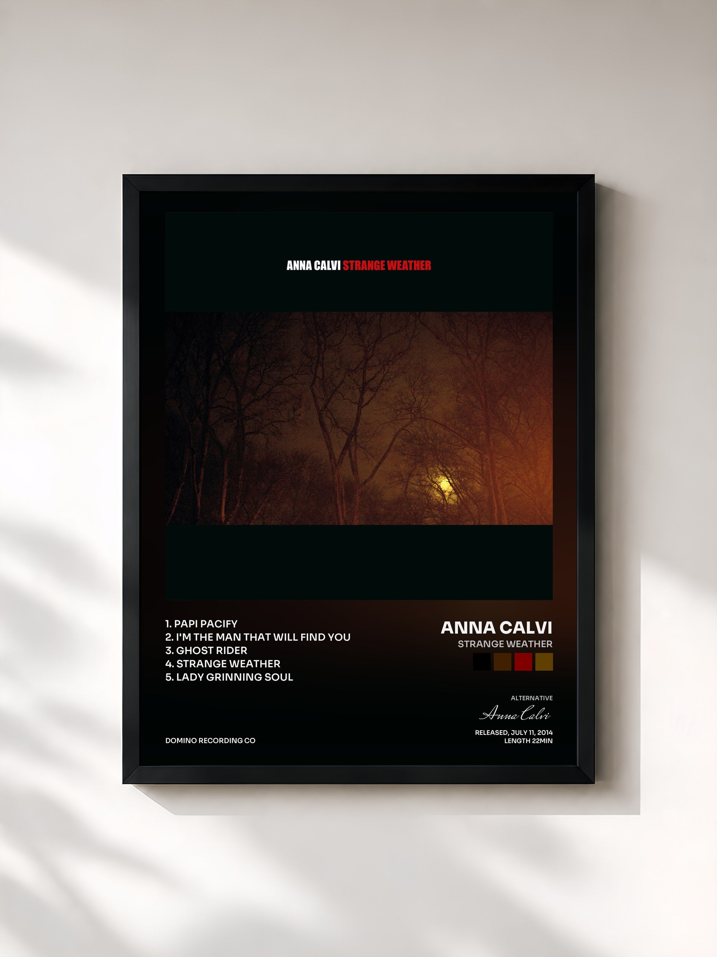 #noir Tableau de l'album Strange Weather de Anna Calvi, cadre noir, imprimé et encadré en France