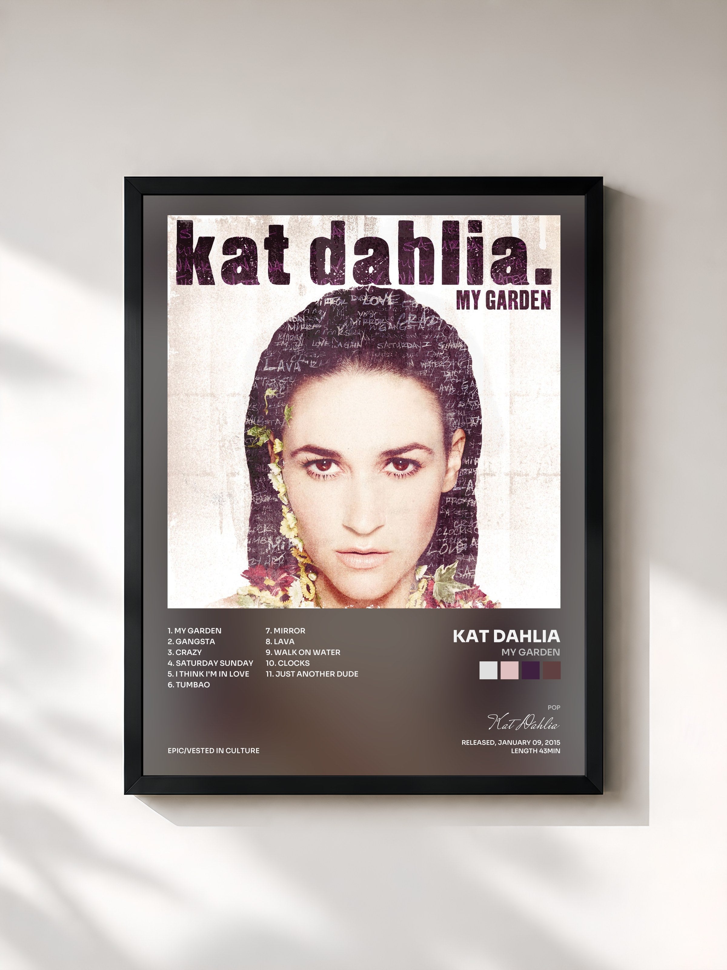 #noir Tableau de l'album My Garden de Kat Dahlia, cadre noir, imprimé et encadré en France