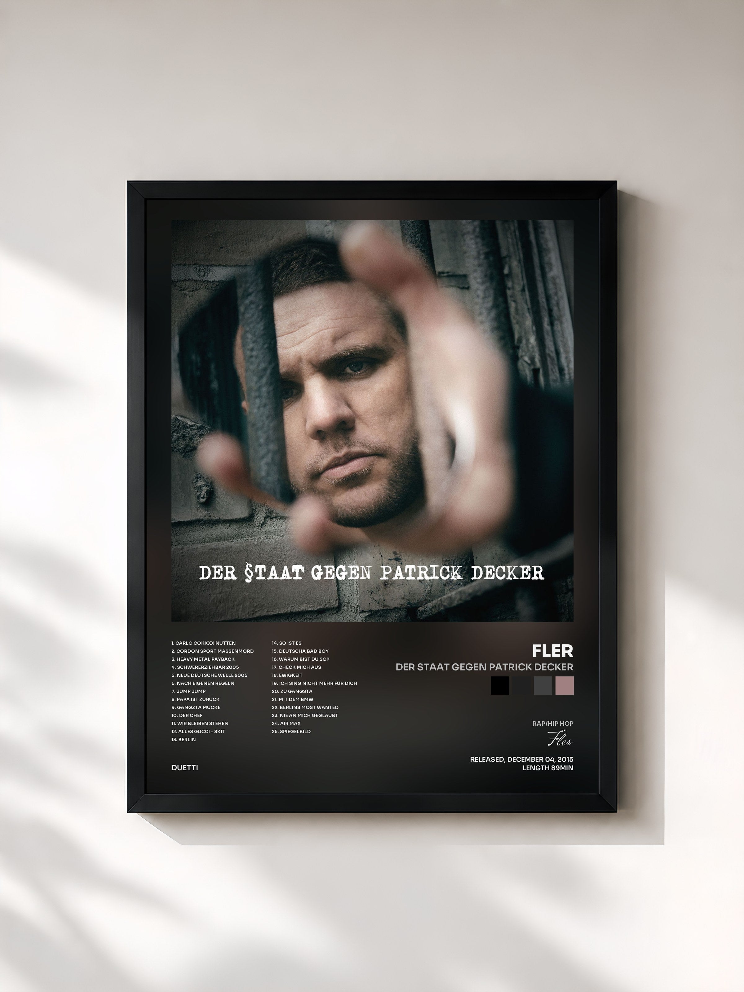 #noir Tableau de l'album Der Staat gegen Patrick Decker de Fler, cadre noir, imprimé et encadré en France