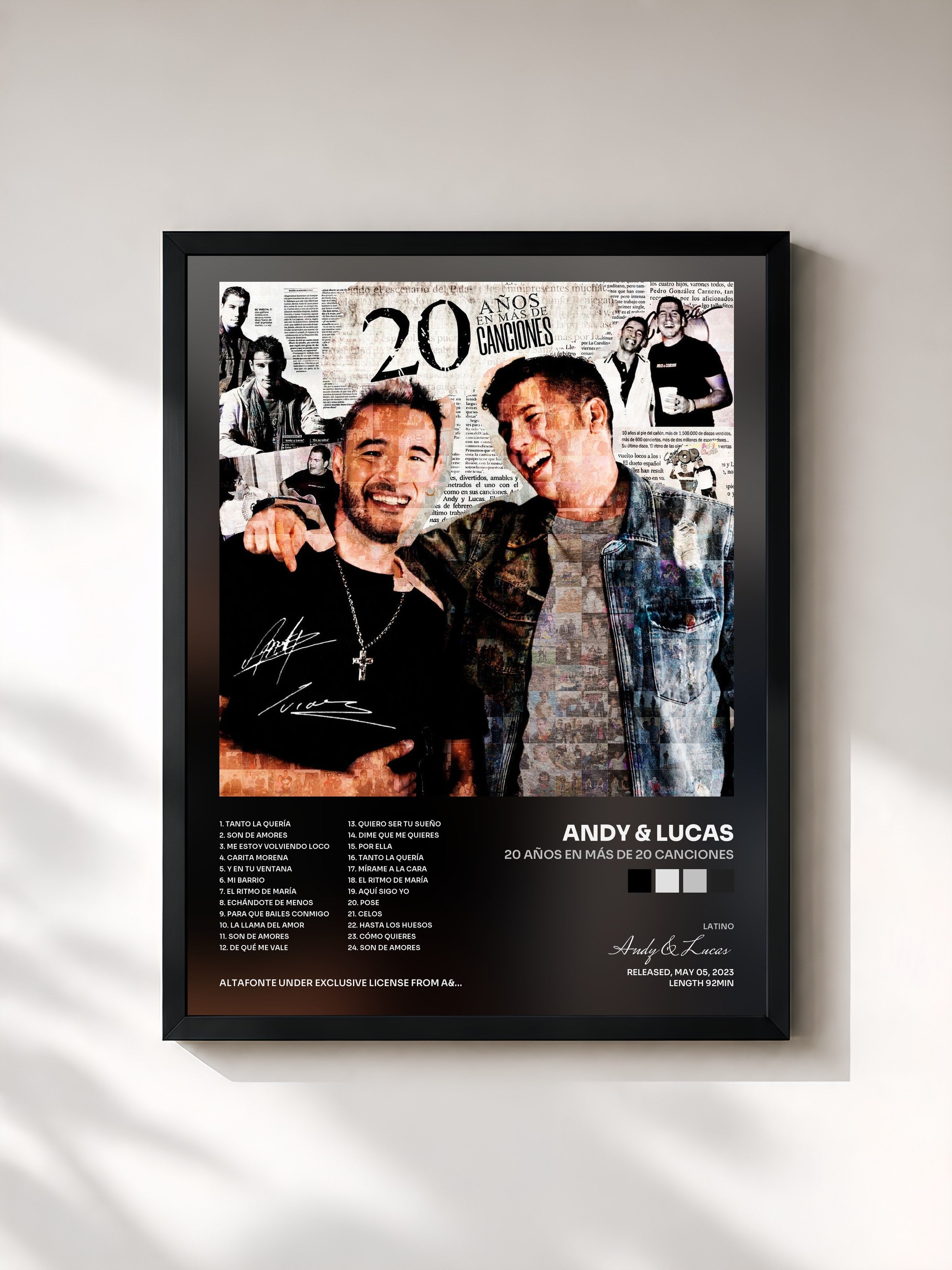 #noir Tableau de l'album 20 Años en Más de 20 Canciones de Andy & Lucas, cadre noir, imprimé et encadré en France