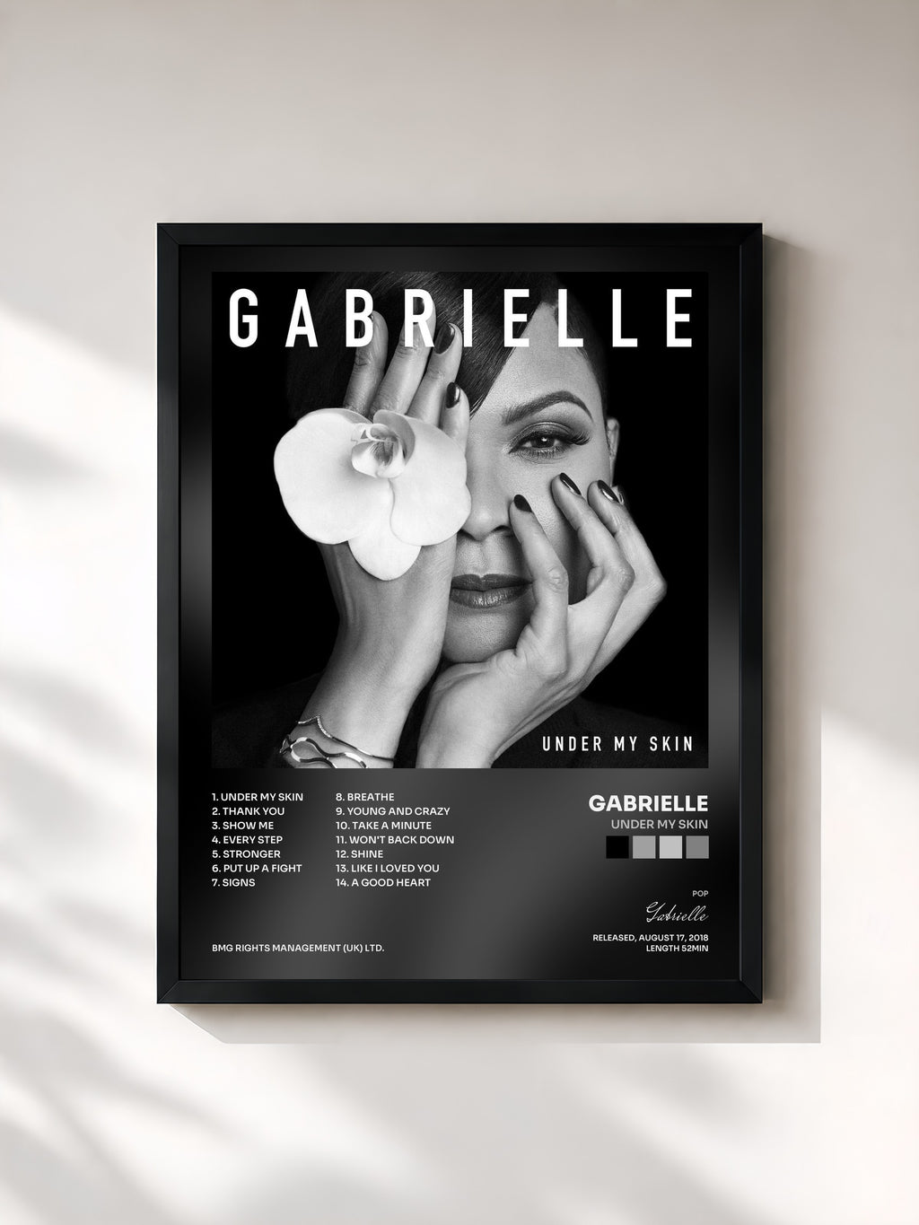 #noir Tableau de l'album Under My Skin de Gabrielle, cadre noir, imprimé et encadré en France