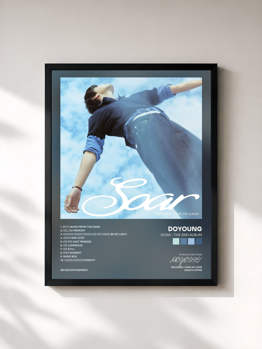 #noir Tableau de l'album Soar - The 2nd Album de DOYOUNG, cadre noir, imprimé et encadré en France