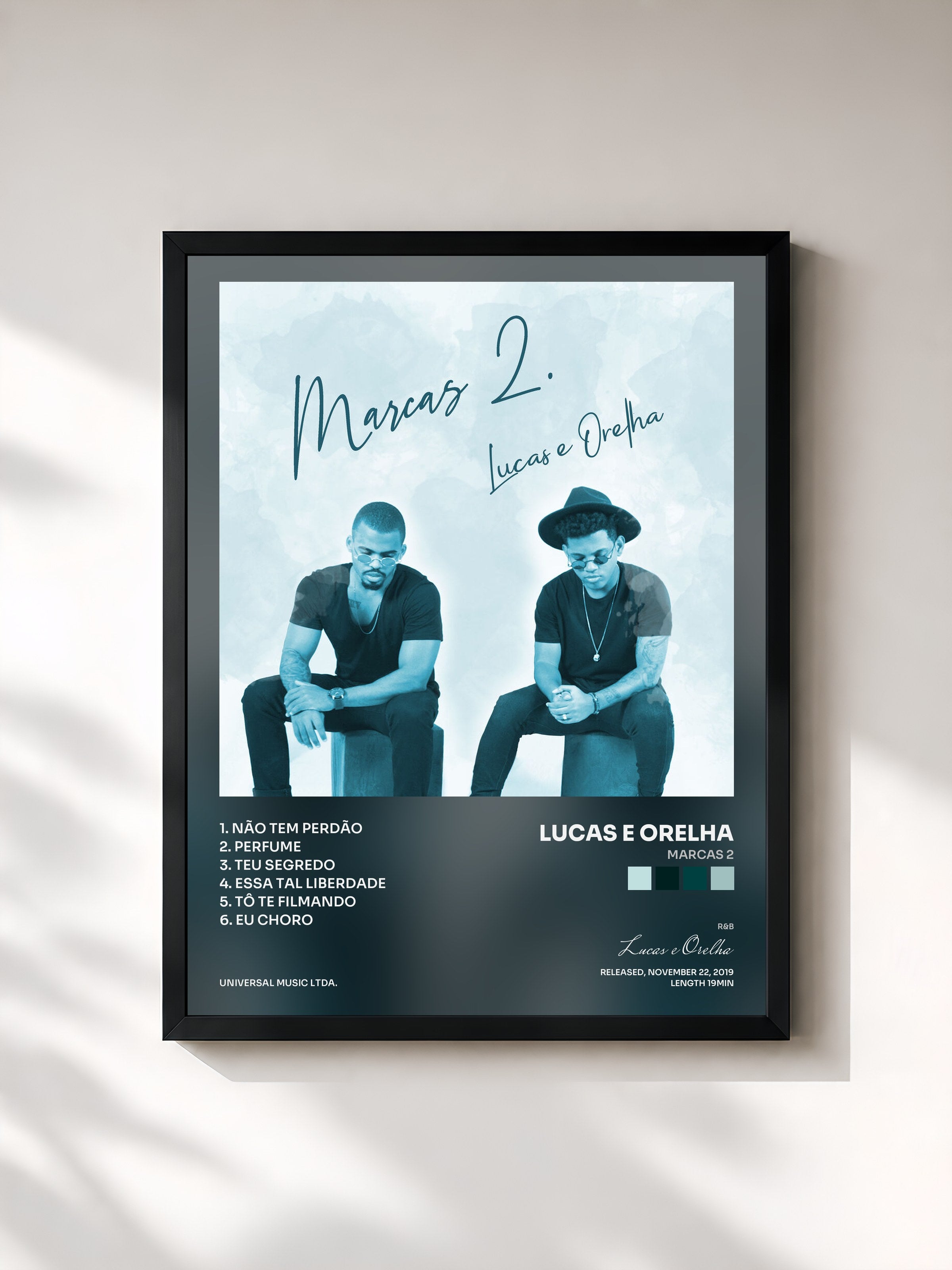 #noir Tableau de l'album Marcas 2 de Lucas e Orelha, cadre noir, imprimé et encadré en France