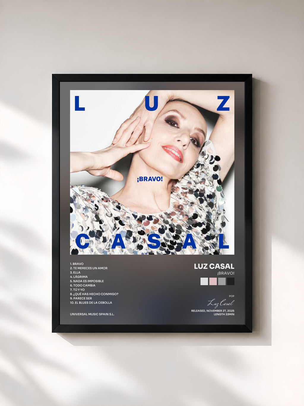 #noir Tableau de l'album ¡Bravo! de Luz Casal, cadre noir, imprimé et encadré en France