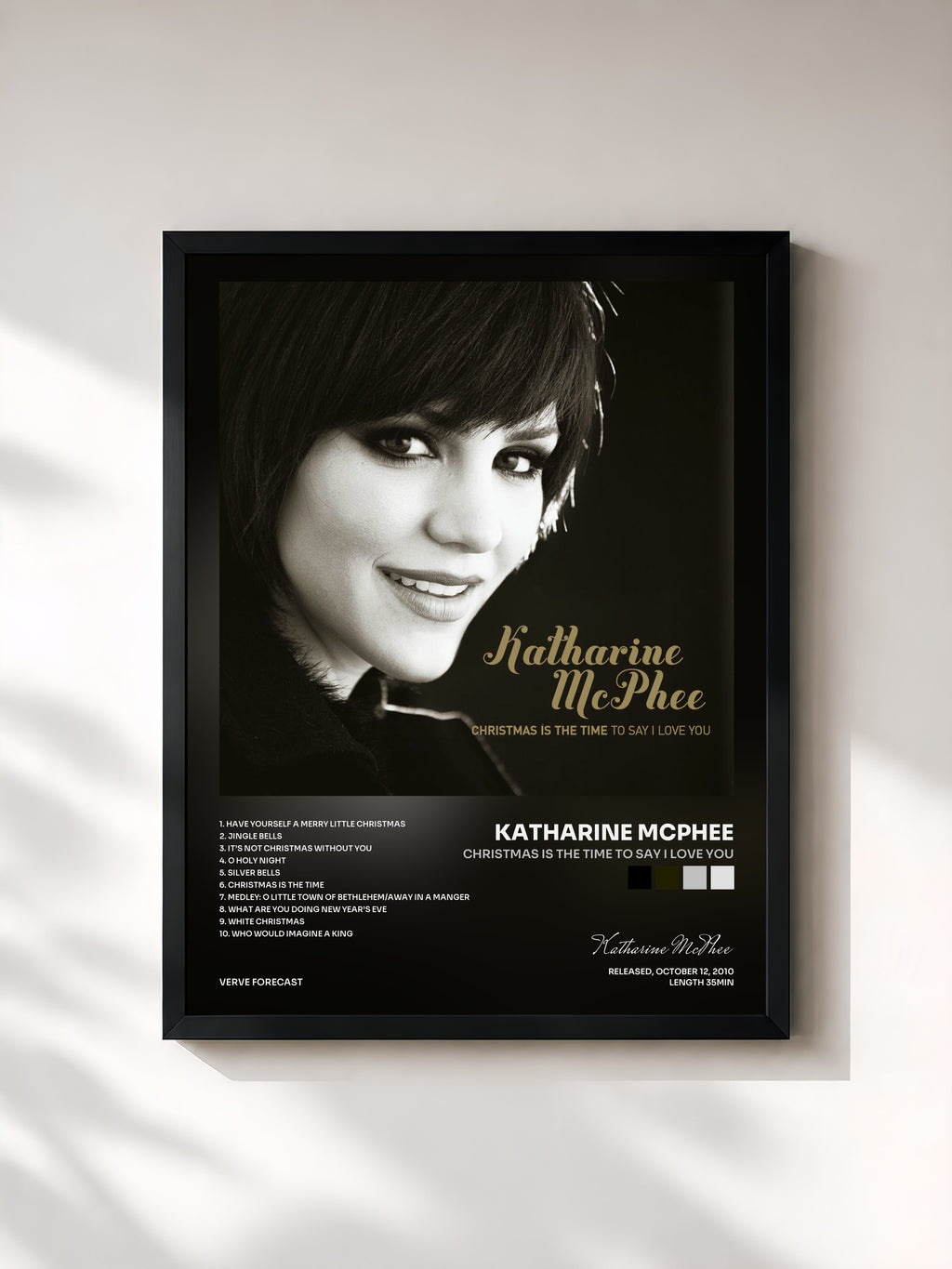#noir Tableau de l'album Christmas Is The Time To Say I Love You de Katharine McPhee, cadre noir, imprimé et encadré en France