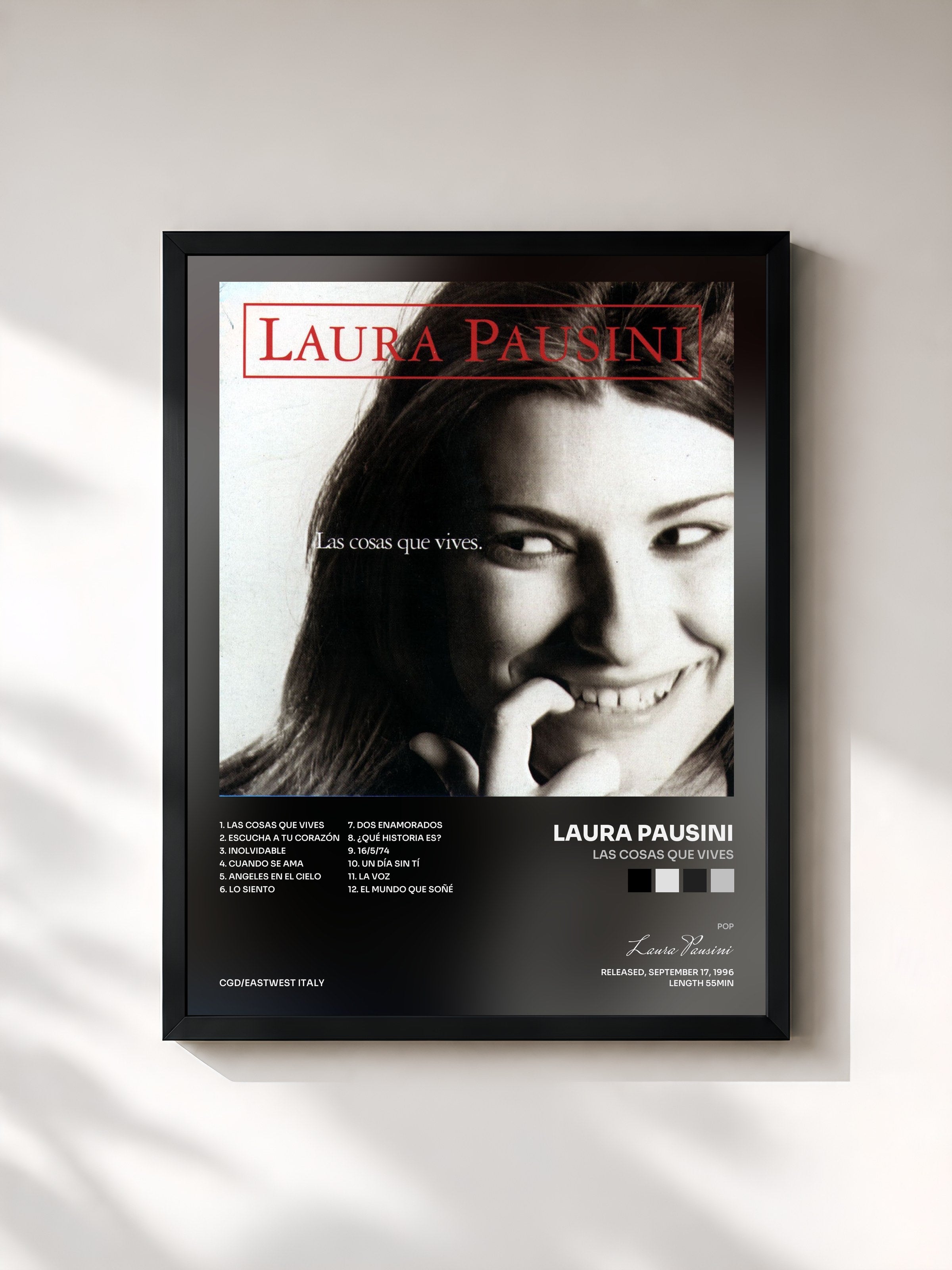 #noir Tableau de l'album Las cosas que vives de Laura Pausini, cadre noir, imprimé et encadré en France