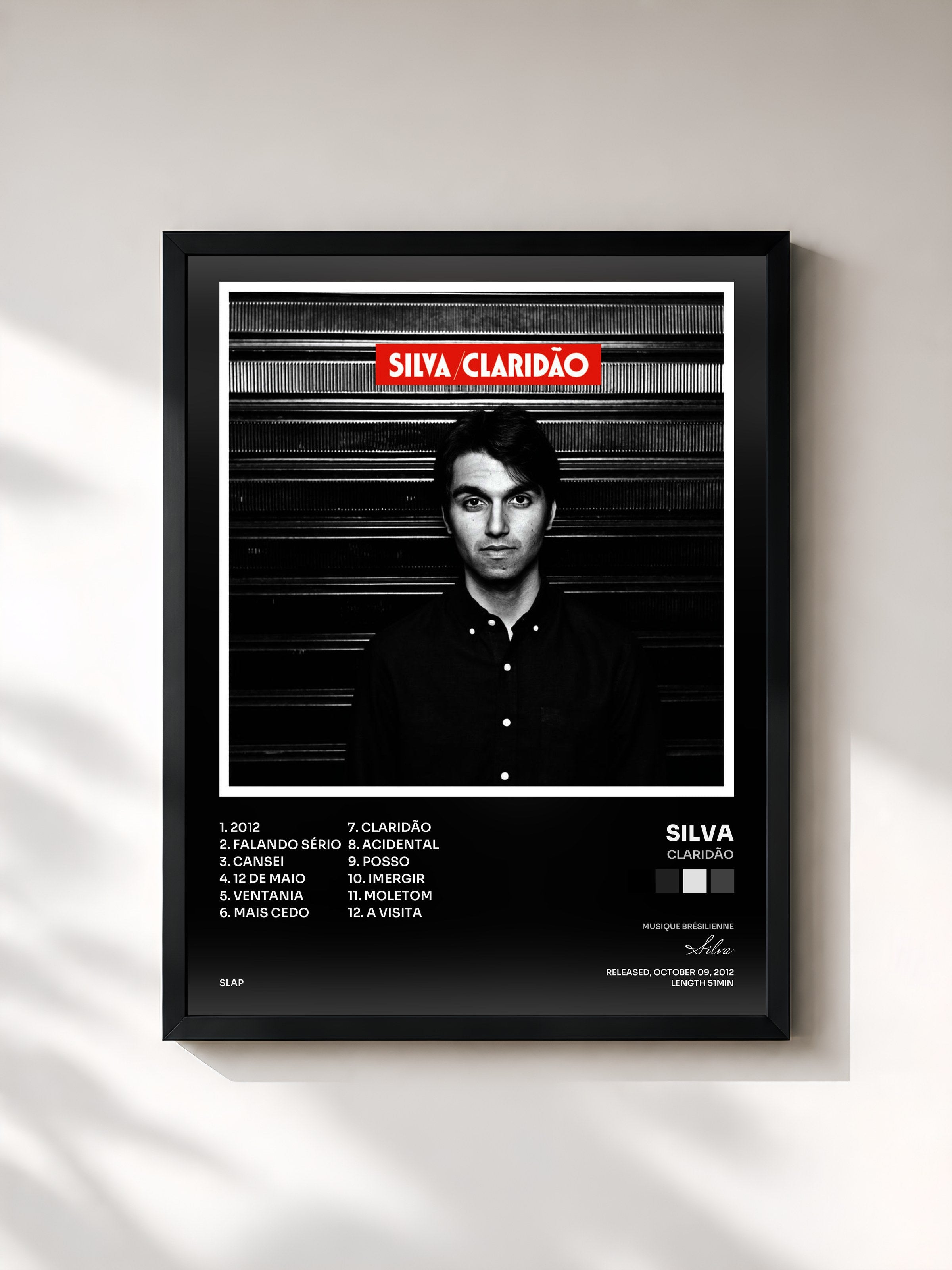 #noir Tableau de l'album Claridão de Silva, cadre noir, imprimé et encadré en France
