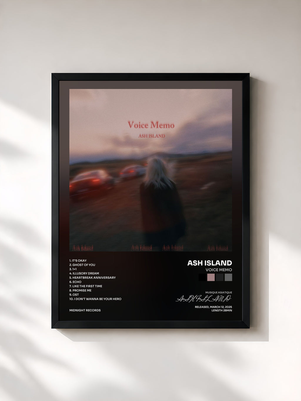 #noir Tableau de l'album Voice Memo de ASH ISLAND, cadre noir, imprimé et encadré en France