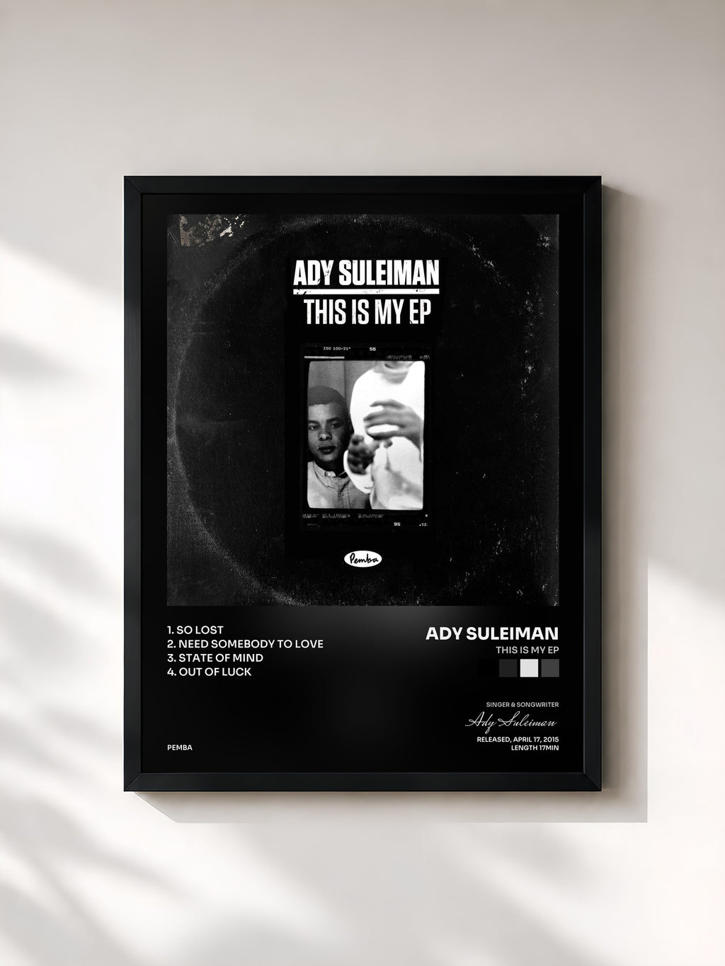 #noir Tableau de l'album This Is My EP de Ady Suleiman, cadre noir, imprimé et encadré en France