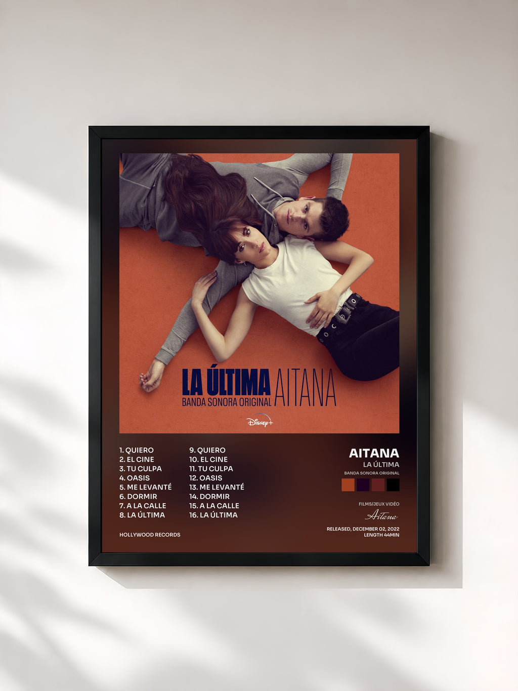 #noir Tableau de l'album La Última (Banda Sonora Original) de Aitana, cadre noir, imprimé et encadré en France