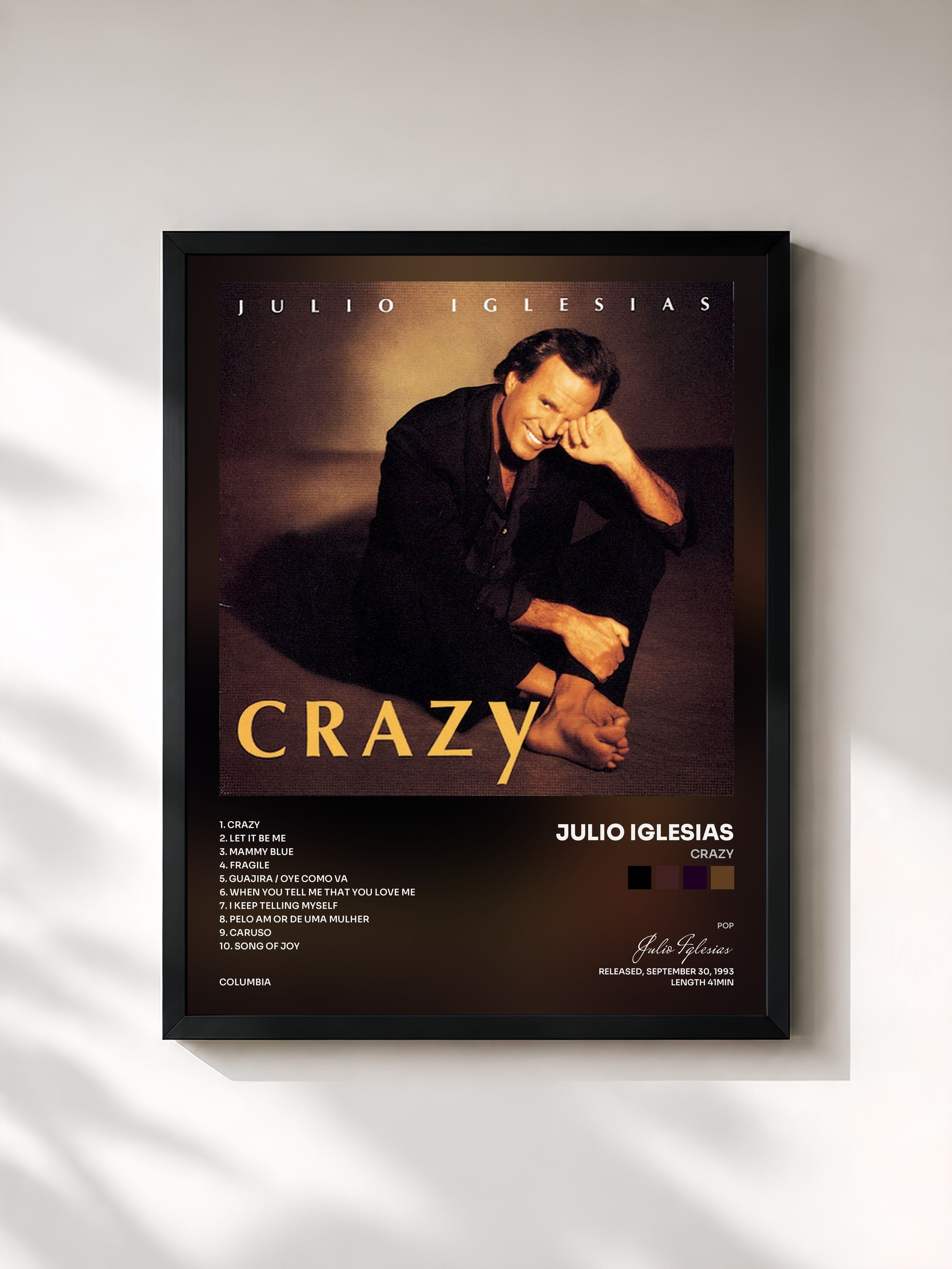 #noir Tableau de l'album Crazy de Julio Iglesias, cadre noir, imprimé et encadré en France
