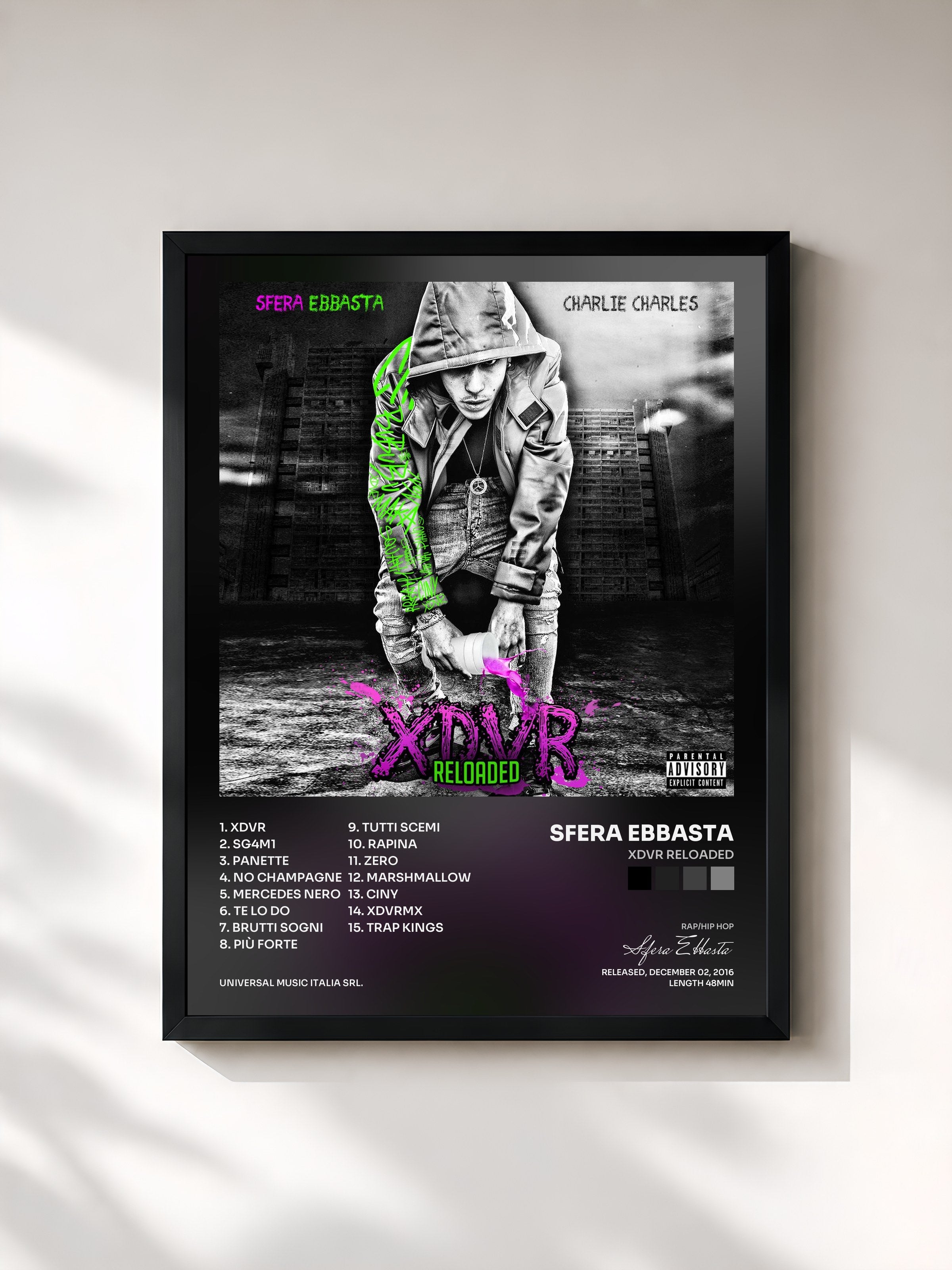 #noir Tableau de l'album XDVR Reloaded de Sfera Ebbasta, cadre noir, imprimé et encadré en France