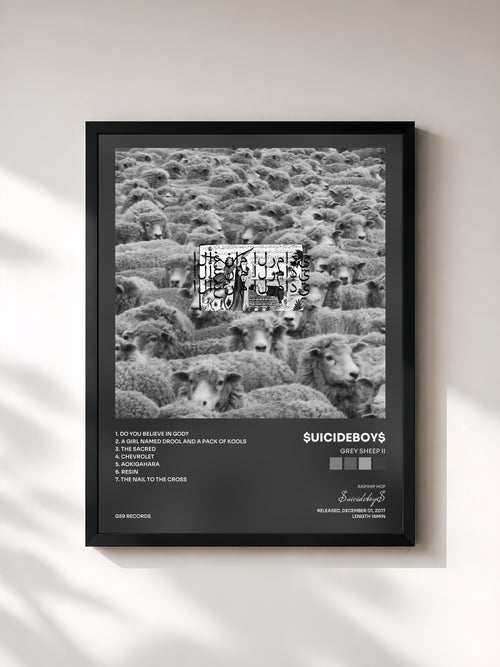 #noir Grey Sheep II di $uicideboy$ in stampa incorniciata, cornice nera, stampata e incorniciata in Francia