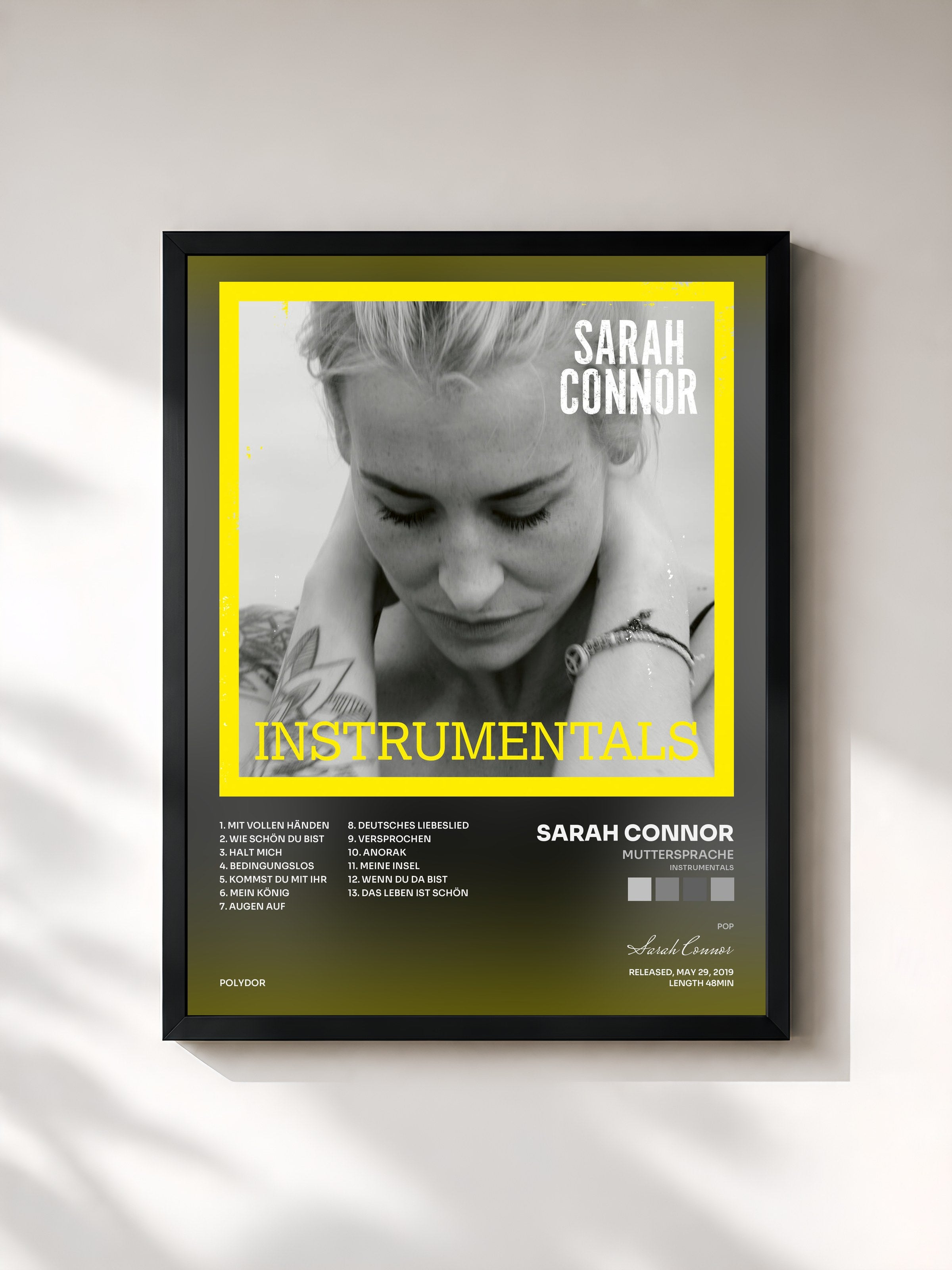 #noir Tableau de l'album Muttersprache (Instrumentals) de Sarah Connor, cadre noir, imprimé et encadré en France