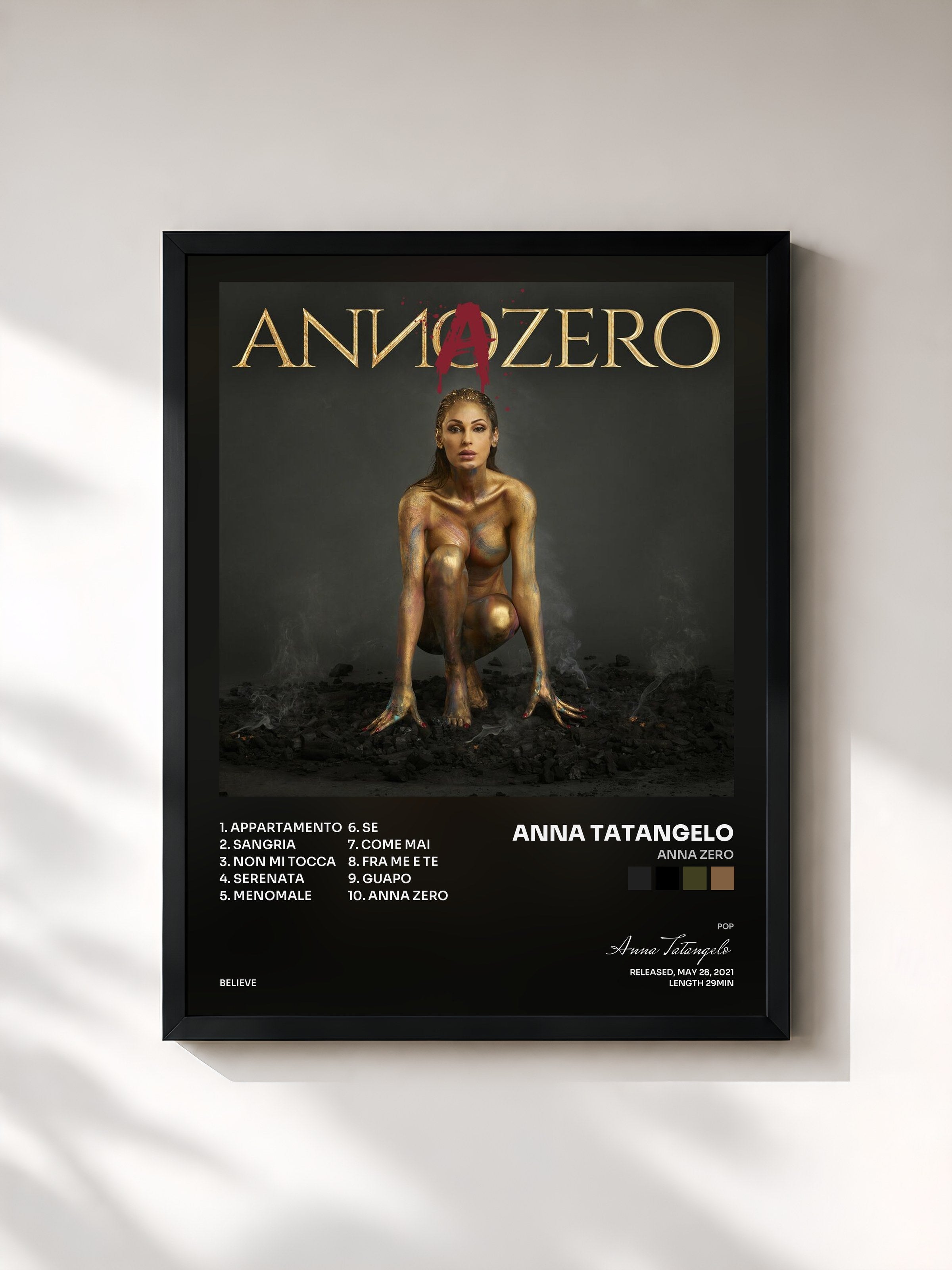 #noir Tableau de l'album Anna Zero de Anna Tatangelo, cadre noir, imprimé et encadré en France
