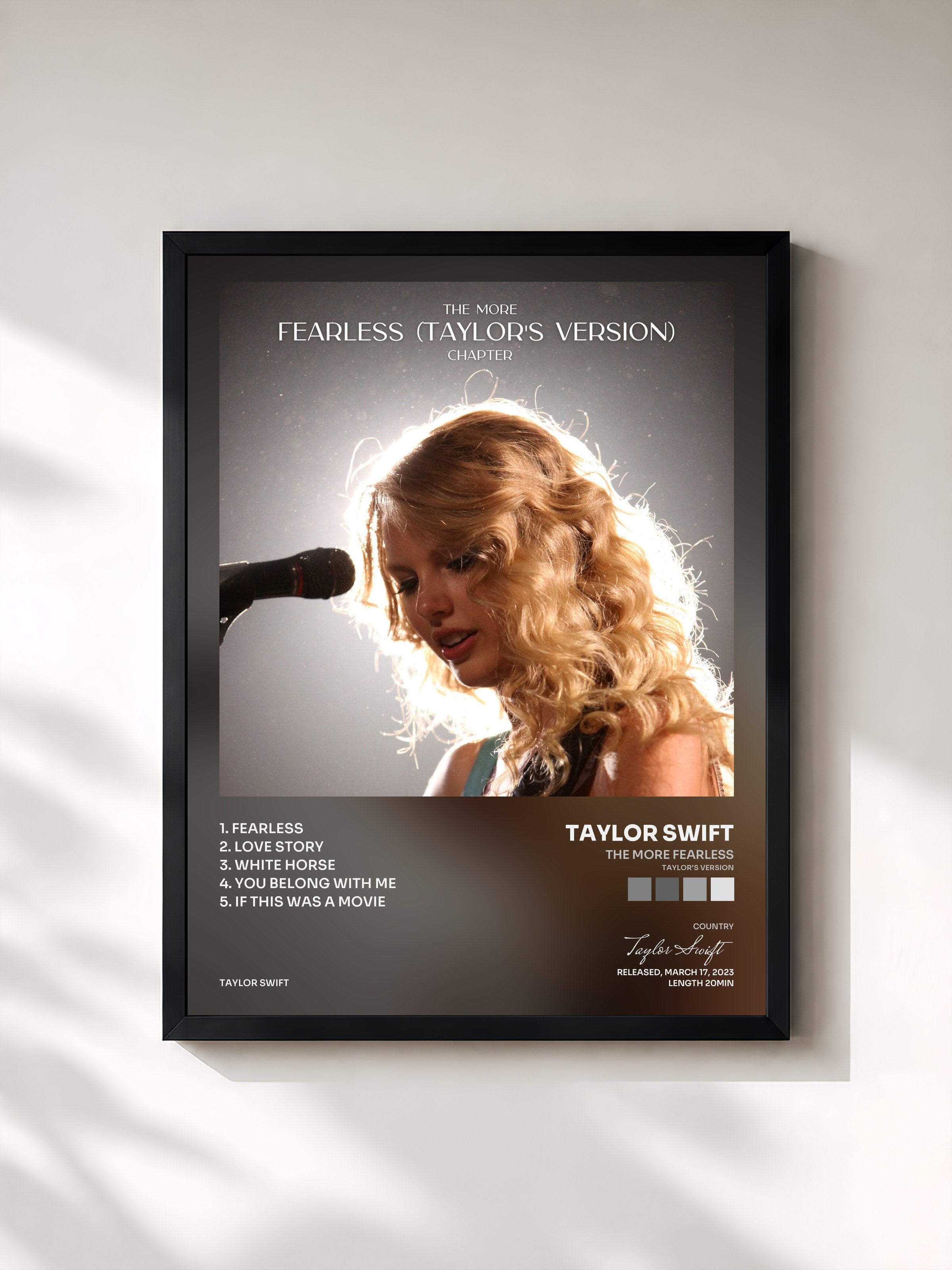 #noir Tableau de l'album The More Fearless (Taylor’s Version) Chapter de Taylor Swift, cadre noir, imprimé et encadré en France
