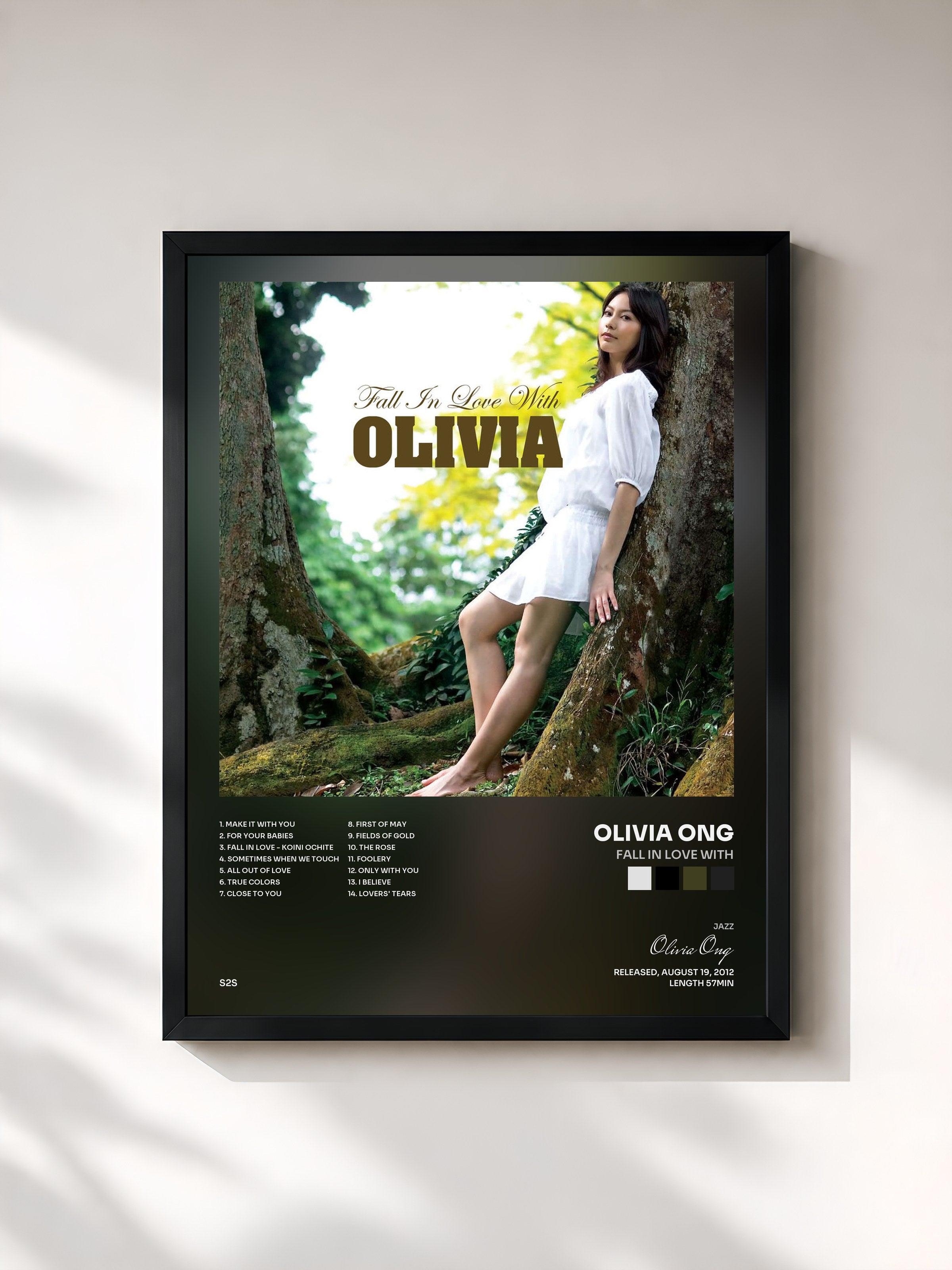 #noir Tableau de l'album Fall in Love With de Olivia Ong, cadre noir, imprimé et encadré en France