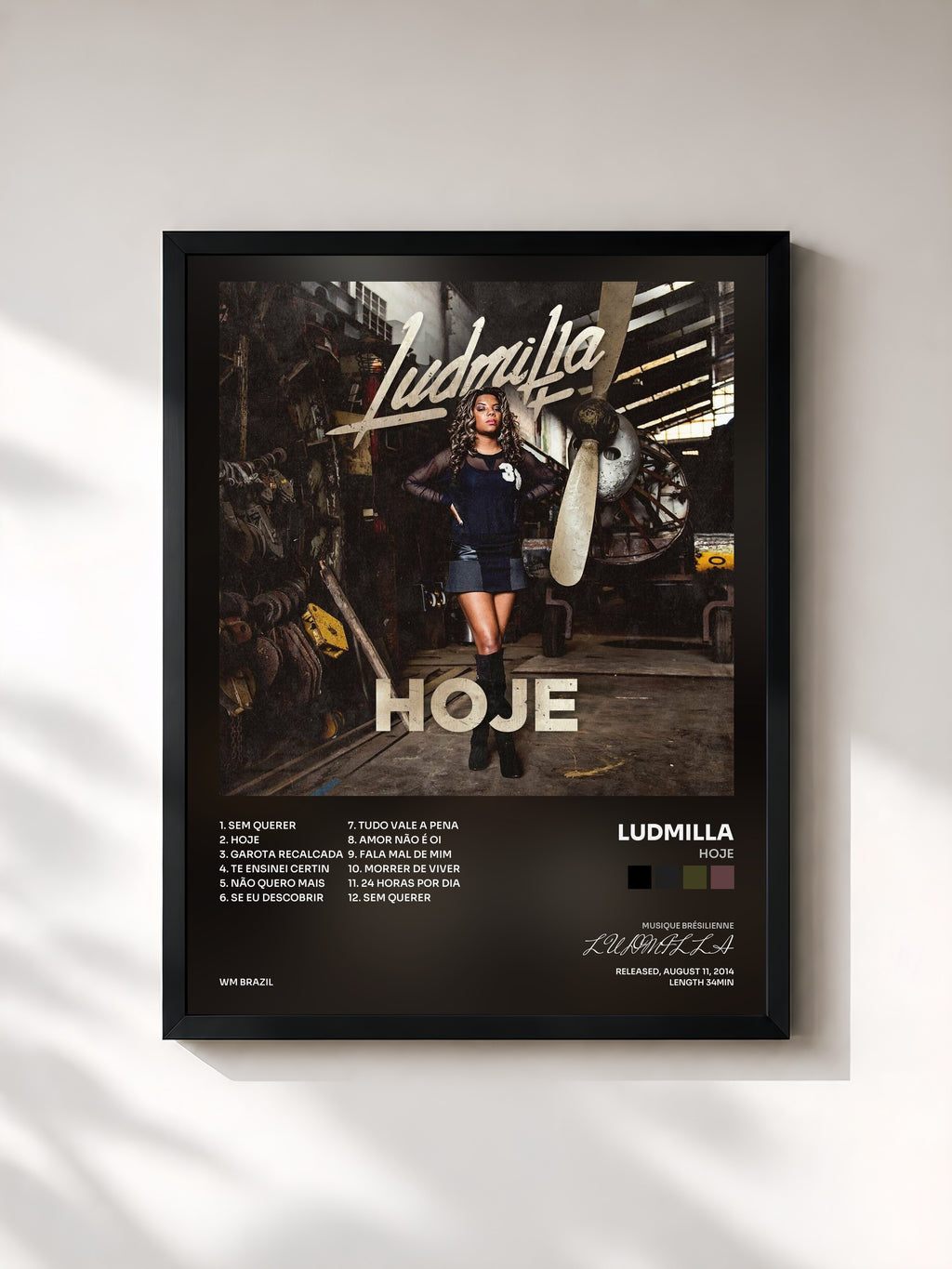 #noir Tableau de l'album Hoje de LUDMILLA, cadre noir, imprimé et encadré en France