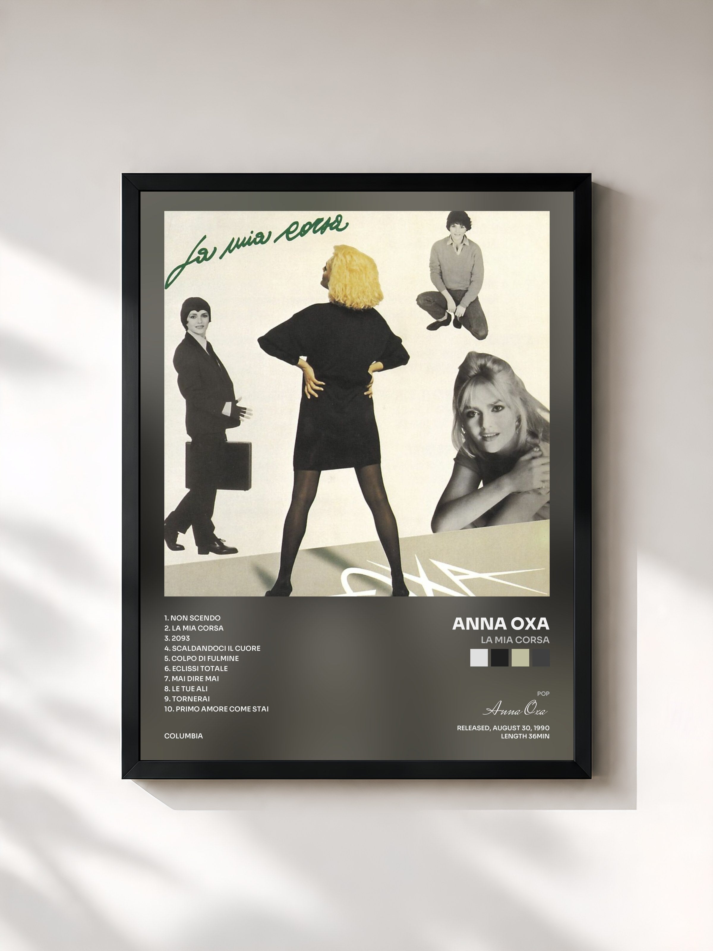 #noir Tableau de l'album La Mia Corsa de Anna Oxa, cadre noir, imprimé et encadré en France