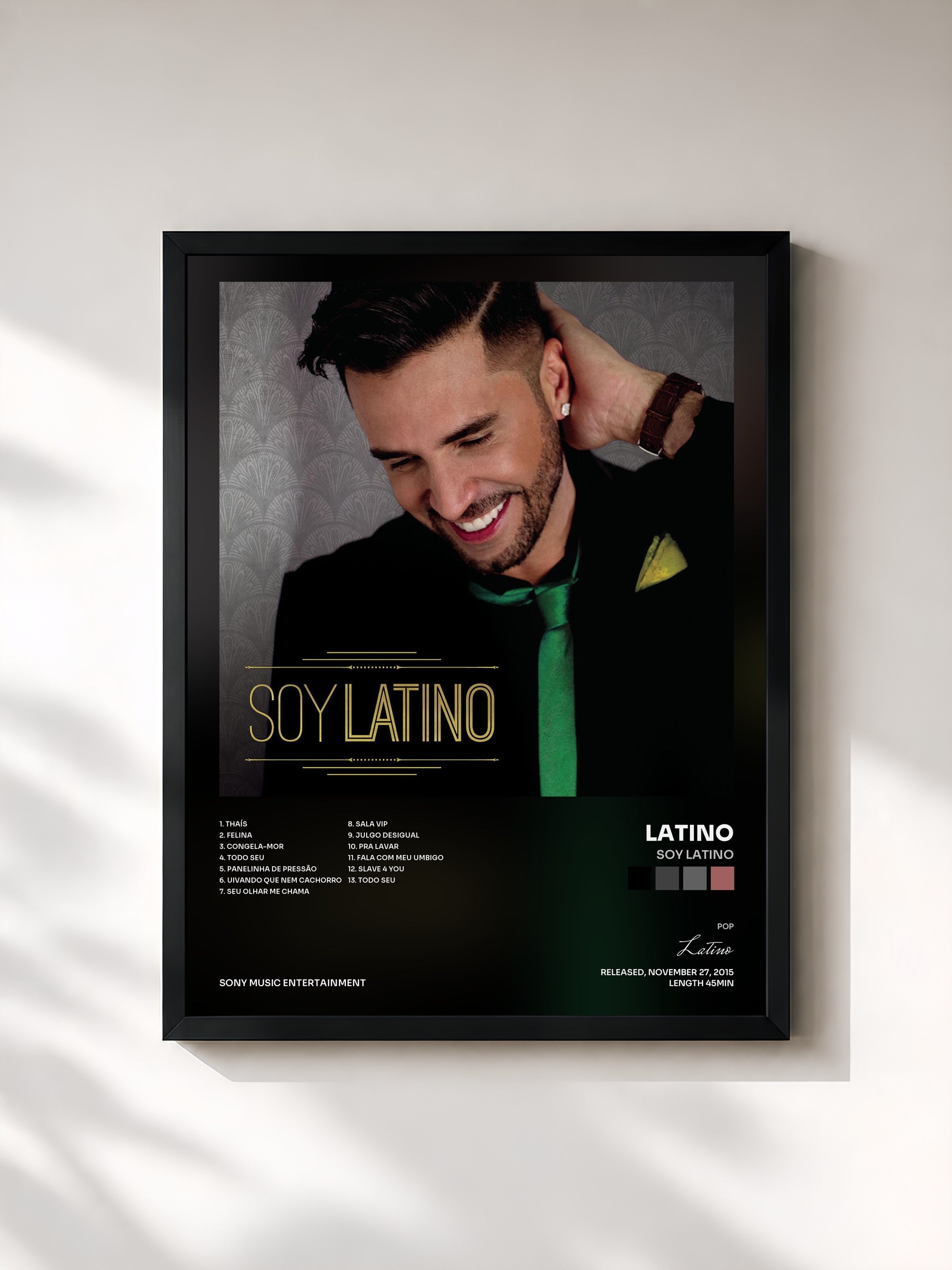 #noir Tableau de l'album Soy Latino de Latino, cadre noir, imprimé et encadré en France