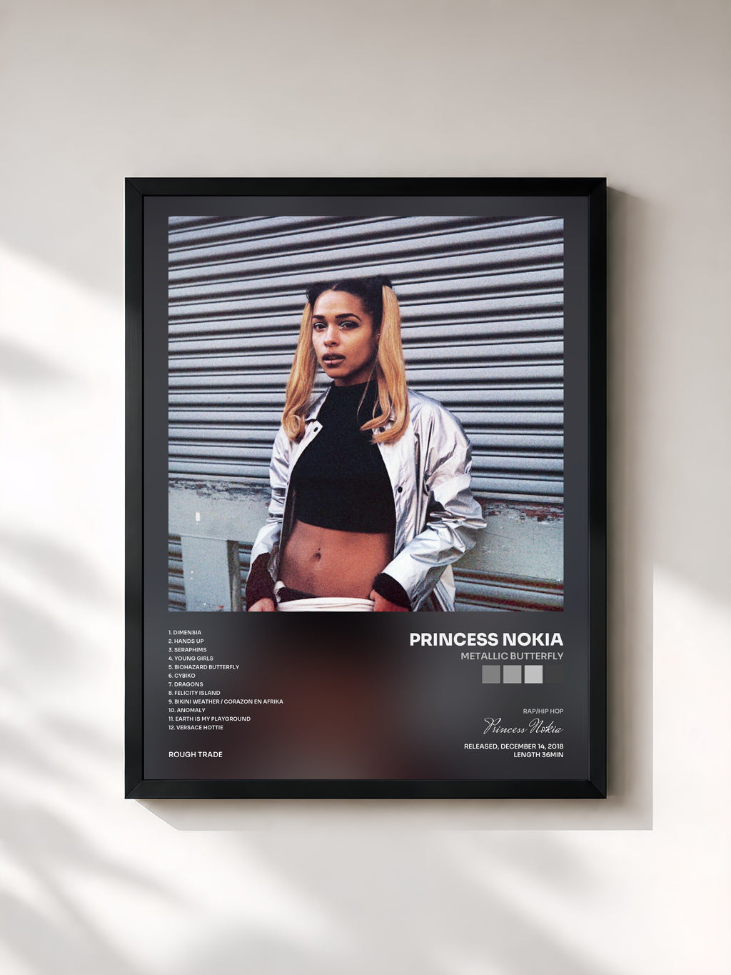 #noir Tableau de l'album Metallic Butterfly de Princess Nokia, cadre noir, imprimé et encadré en France