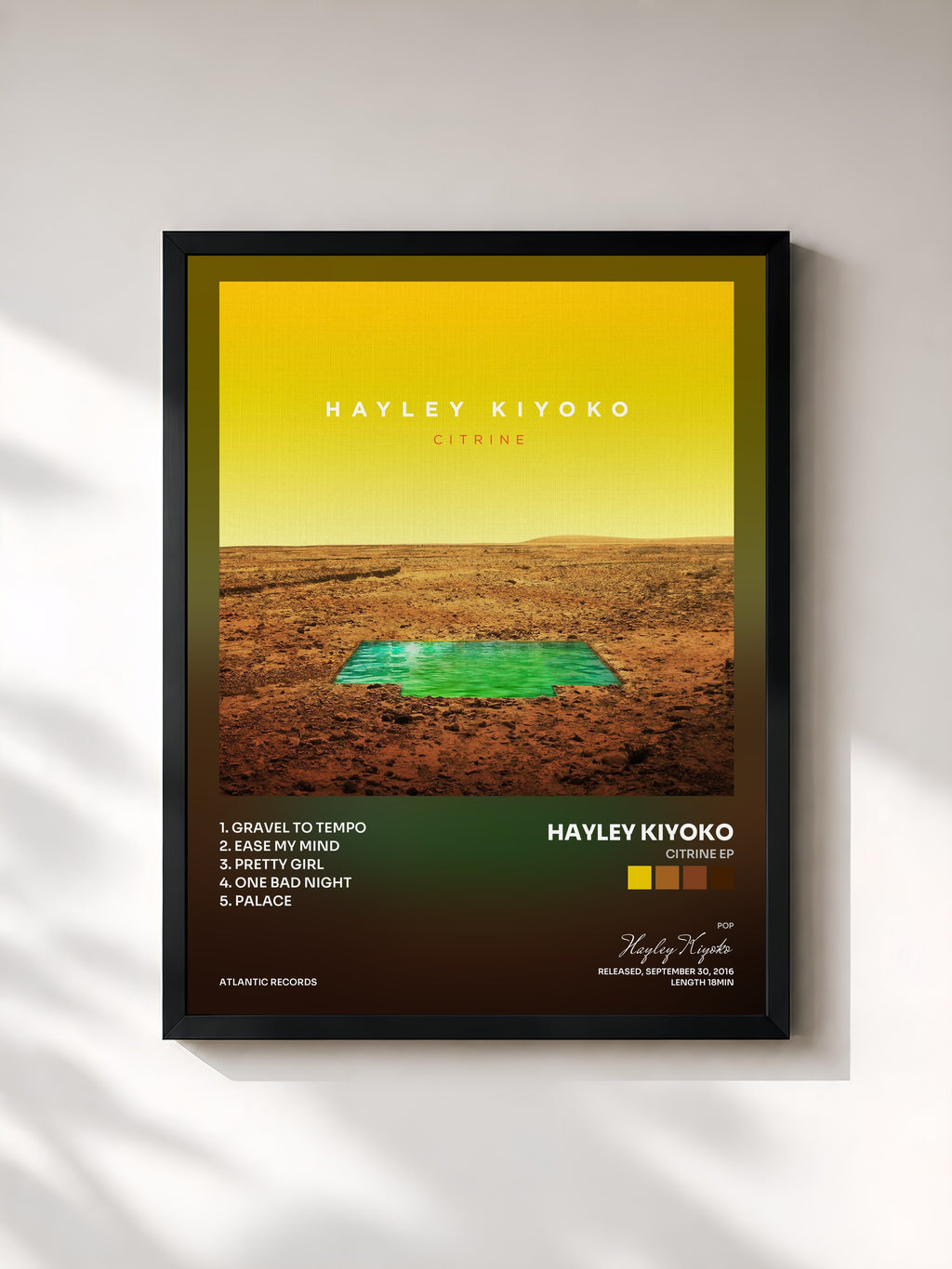#noir Tableau de l'album Citrine EP de Hayley Kiyoko, cadre noir, imprimé et encadré en France