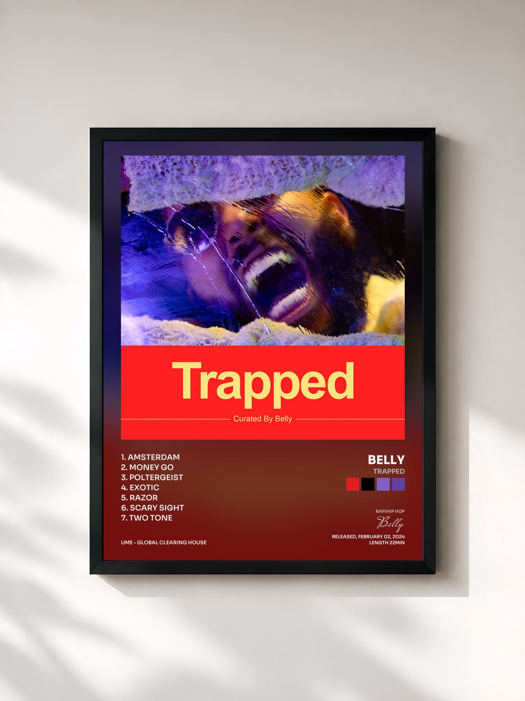 #noir Tableau de l'album Trapped de Belly, cadre noir, imprimé et encadré en France