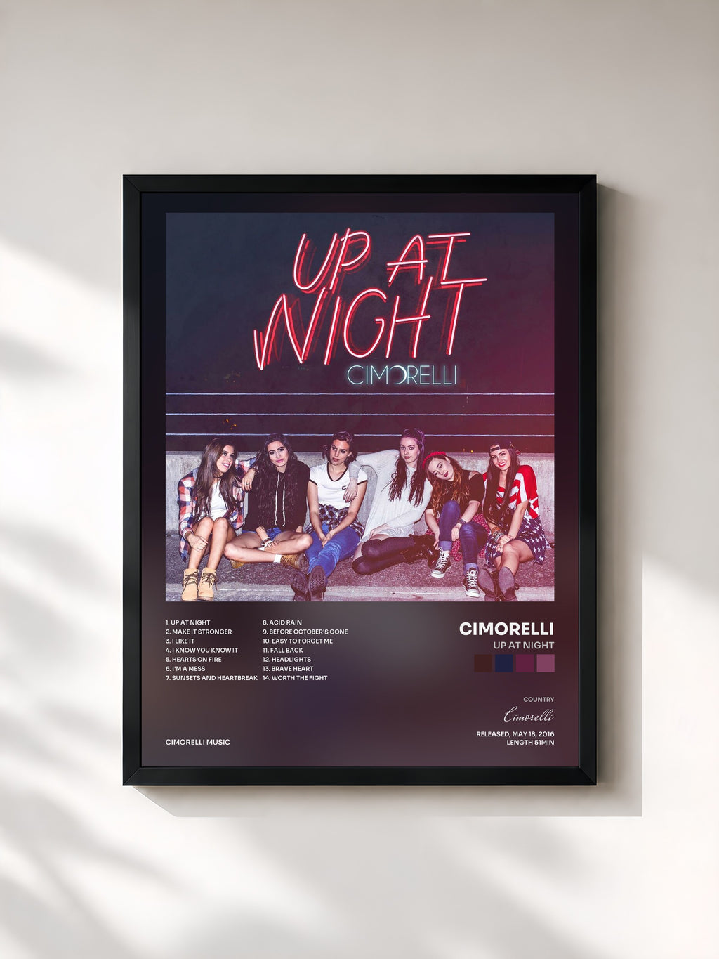 #noir Tableau de l'album Up at Night de Cimorelli, cadre noir, imprimé et encadré en France