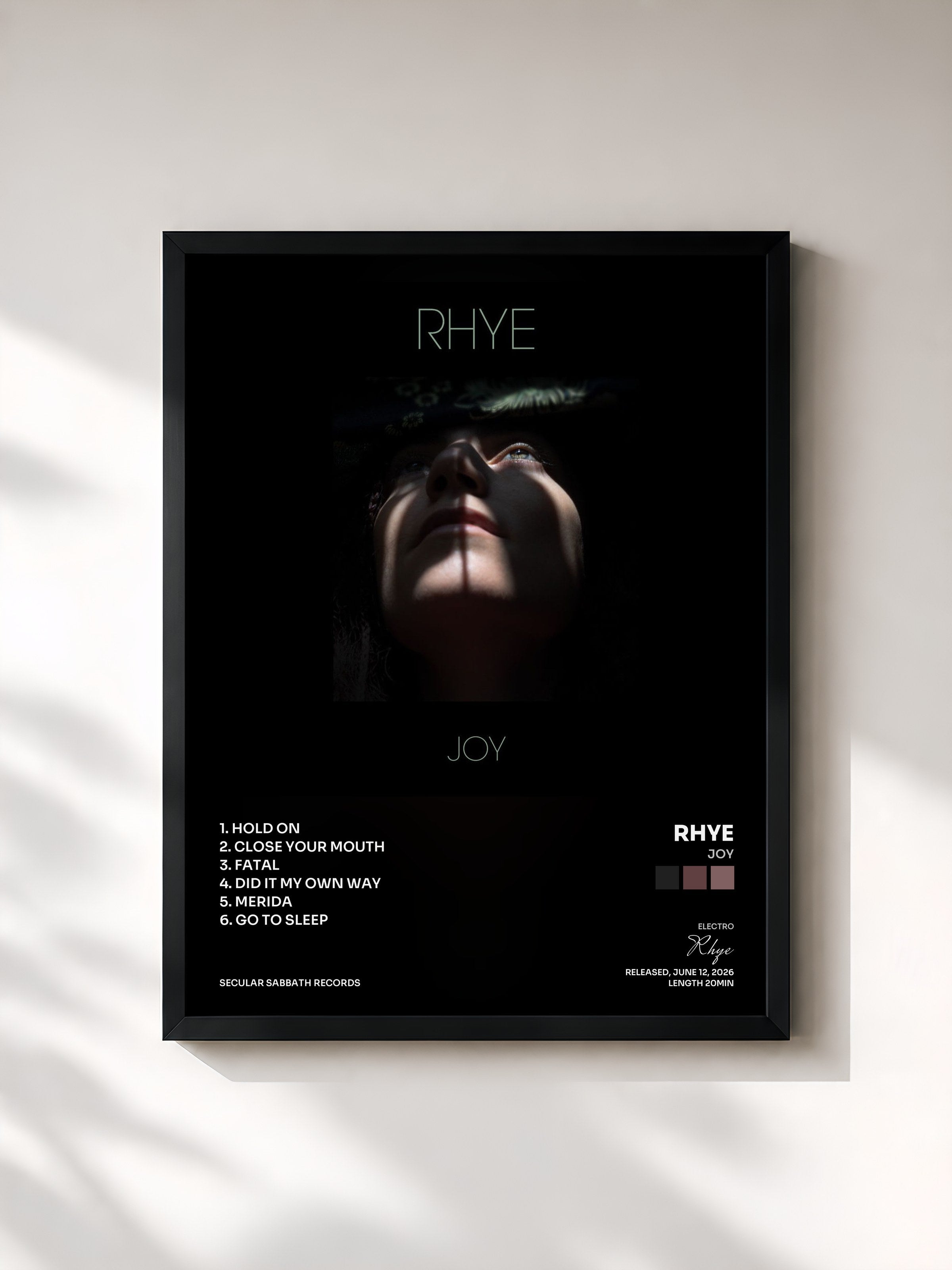 #noir Tableau de l'album JOY de Rhye, cadre noir, imprimé et encadré en France