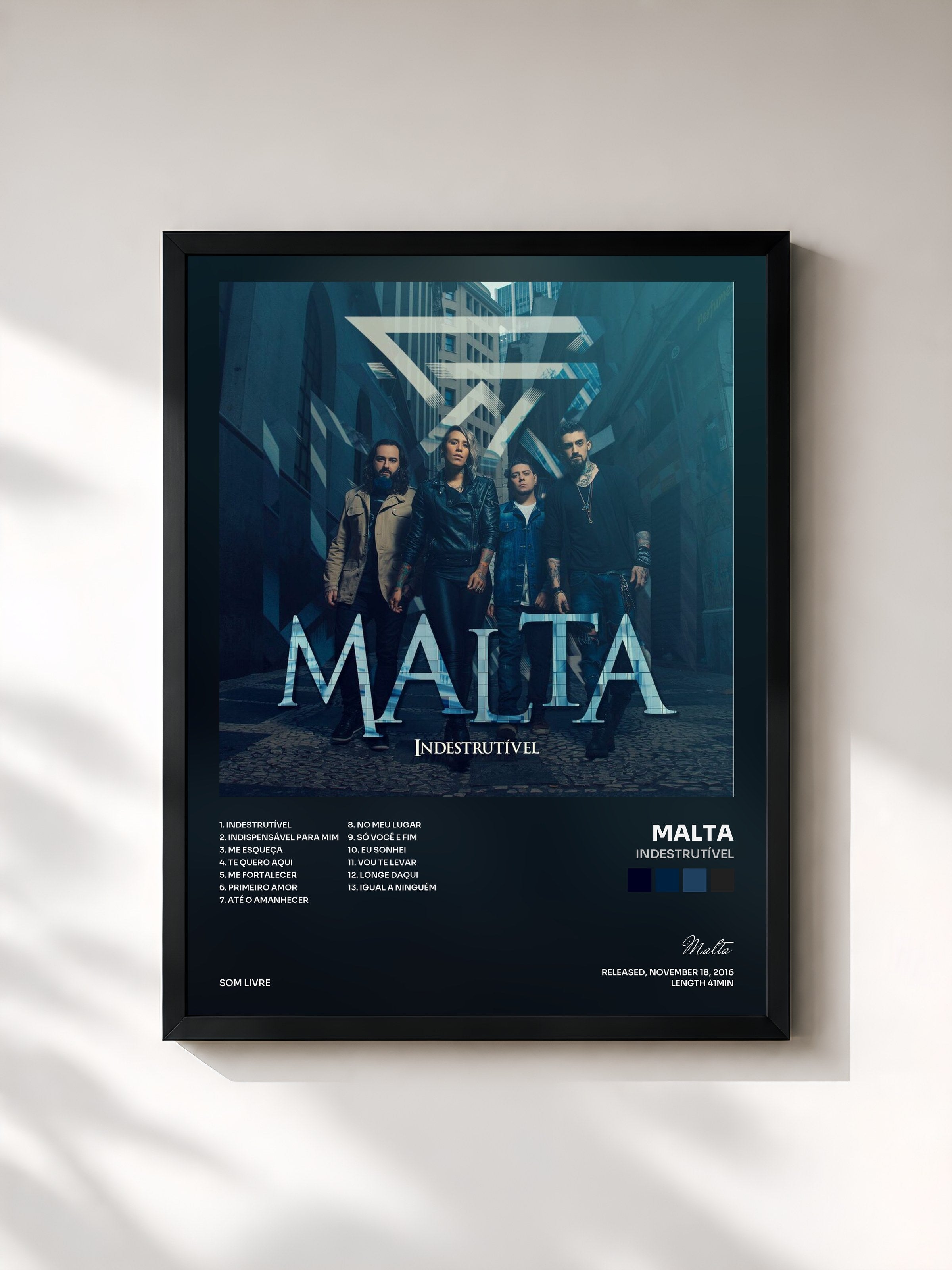#noir Tableau de l'album Indestrutível de Malta, cadre noir, imprimé et encadré en France