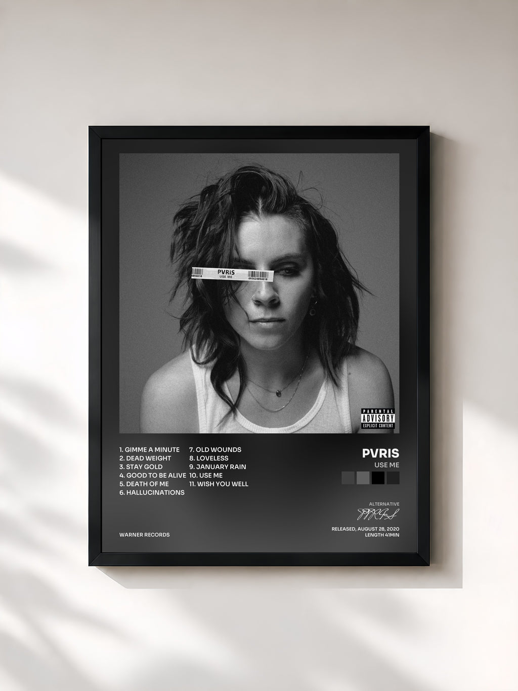 #noir Tableau de l'album Use Me de PVRIS, cadre noir, imprimé et encadré en France