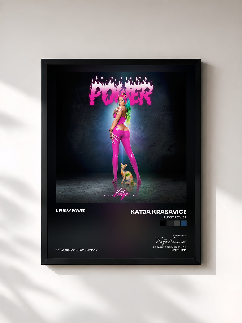 #noir Tableau de l'album Pussy Power de Katja Krasavice, cadre noir, imprimé et encadré en France