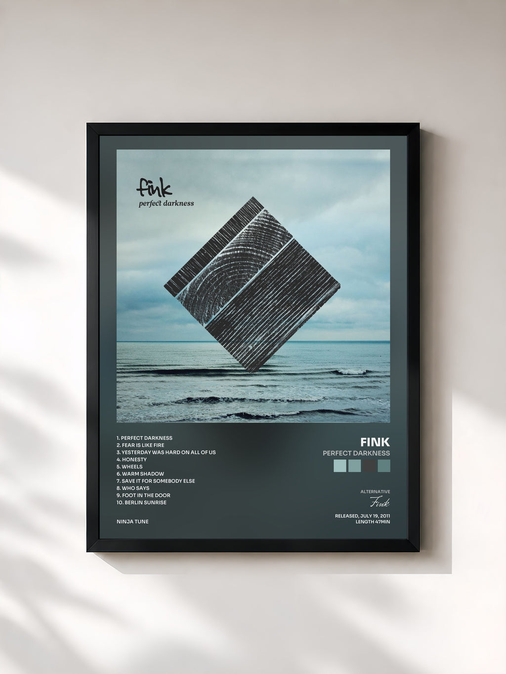 #noir Tableau de l'album Perfect Darkness de Fink, cadre noir, imprimé et encadré en France