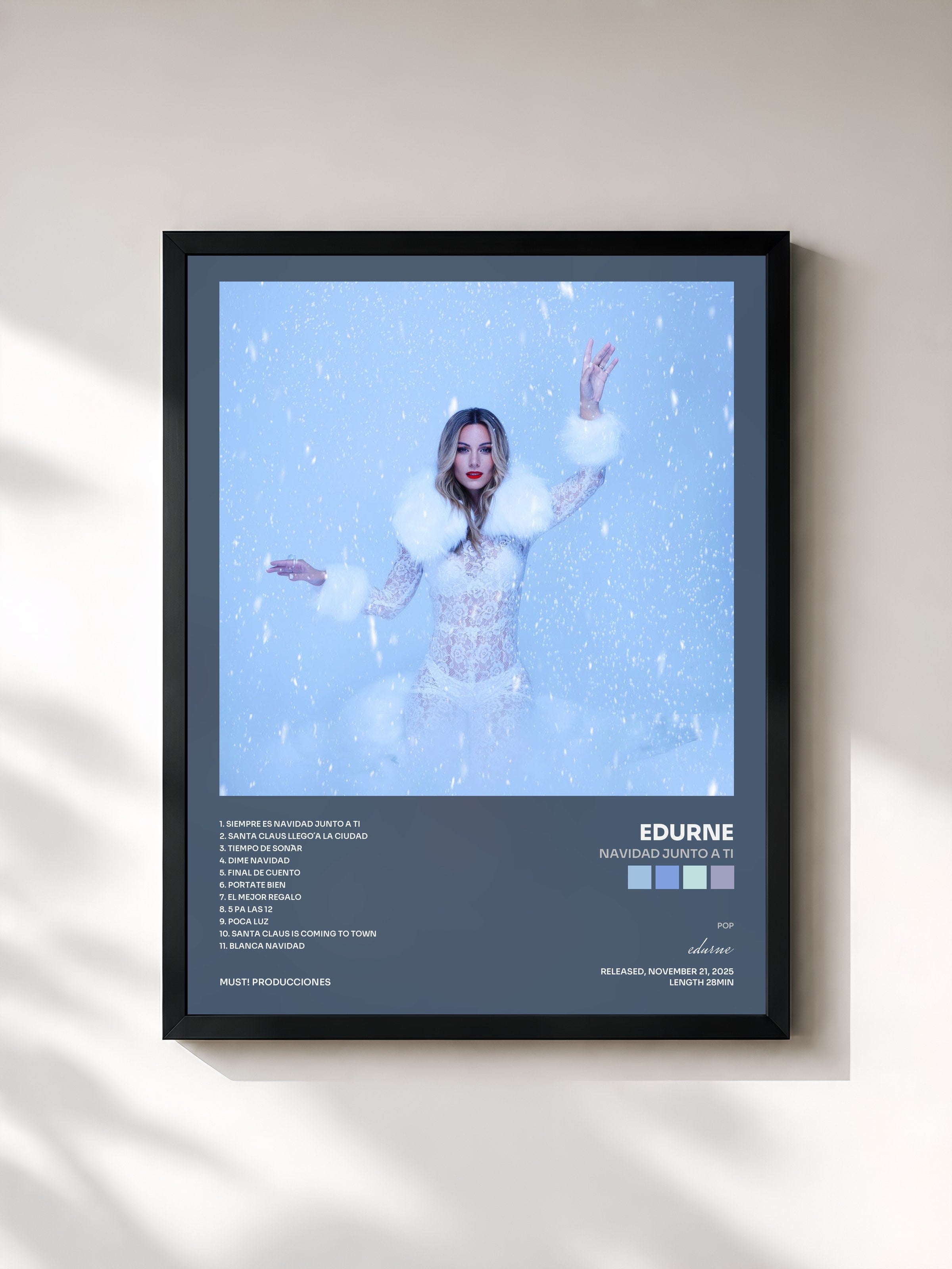 #noir Tableau de l'album Navidad junto a ti de edurne, cadre noir, imprimé et encadré en France