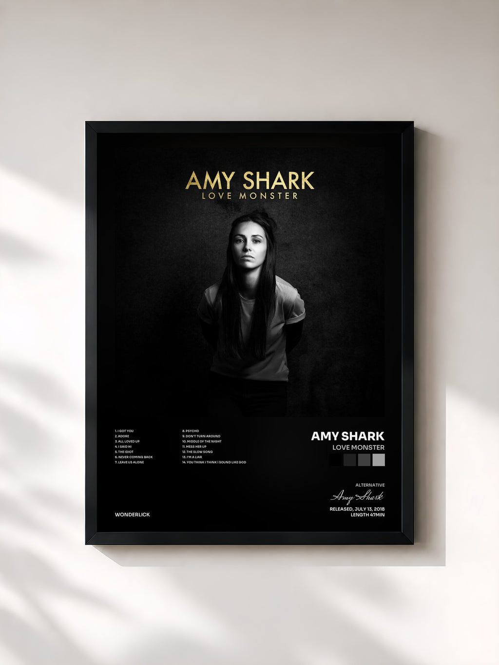 #noir Tableau de l'album Love Monster de Amy Shark, cadre noir, imprimé et encadré en France