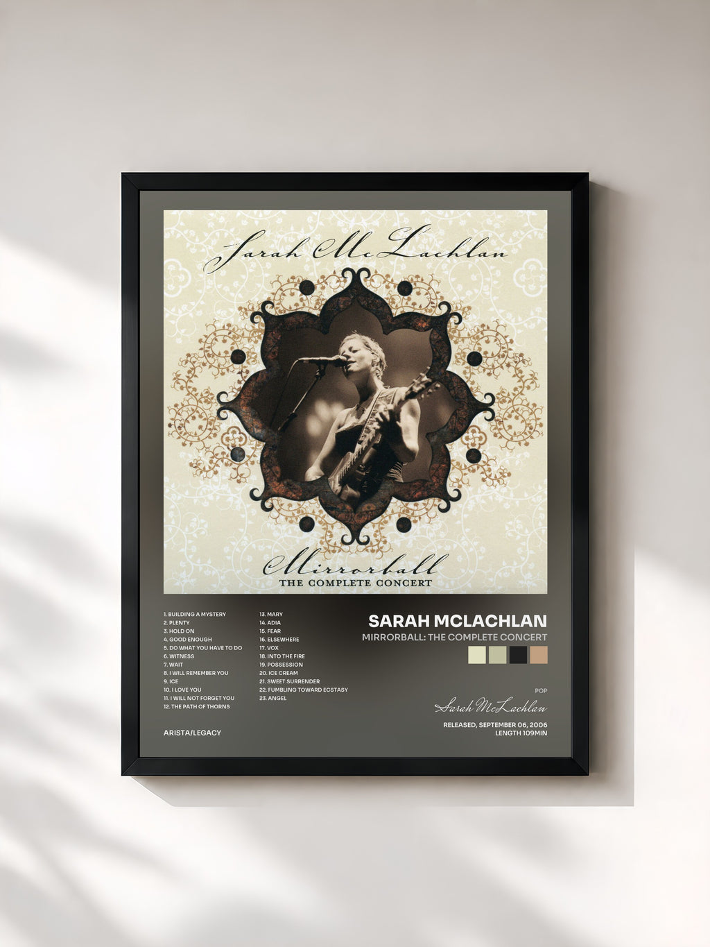 #noir Tableau de l'album Mirrorball: The Complete Concert de Sarah McLachlan, cadre noir, imprimé et encadré en France
