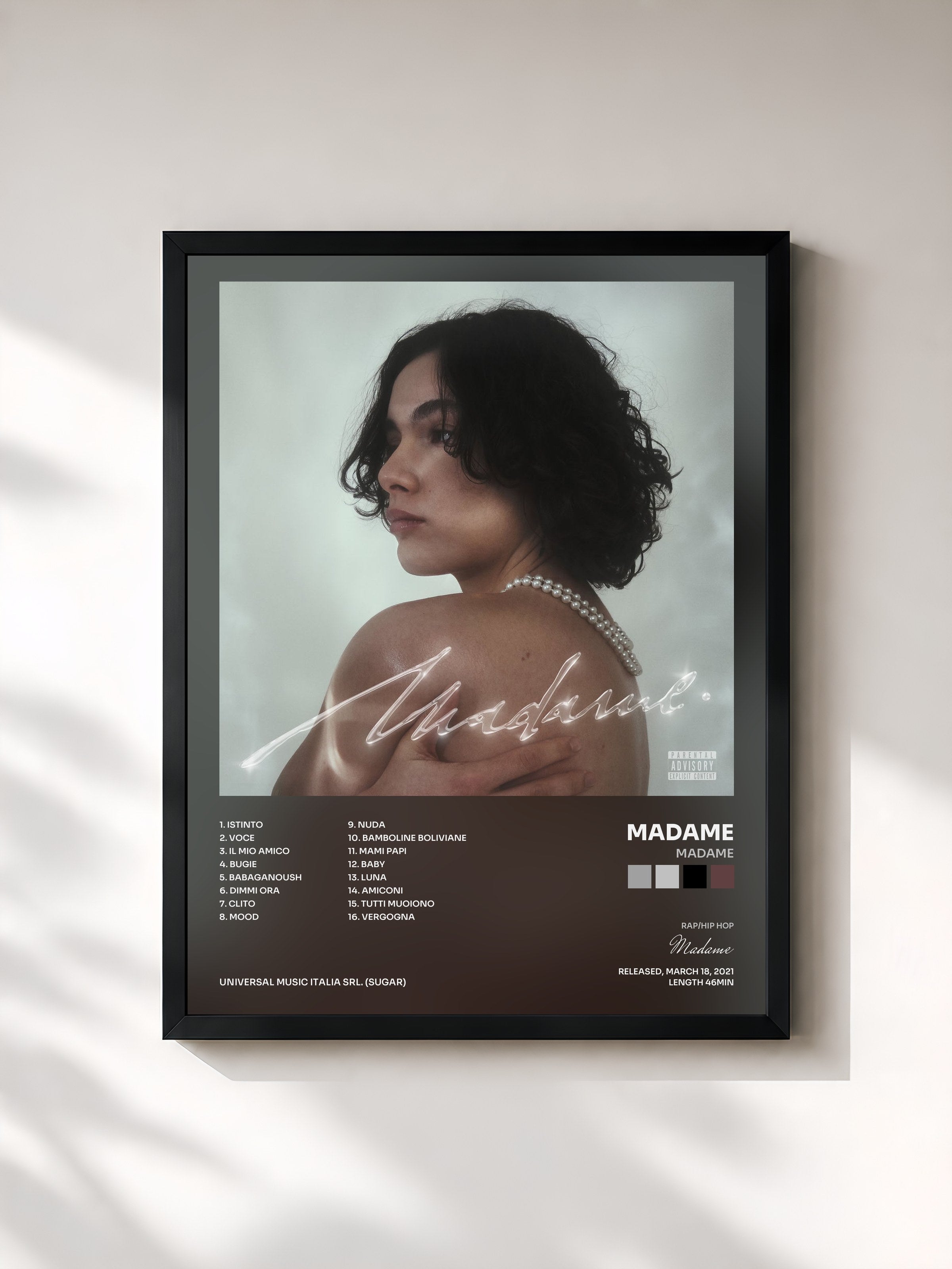 #noir Tableau de l'album MADAME de Madame, cadre noir, imprimé et encadré en France