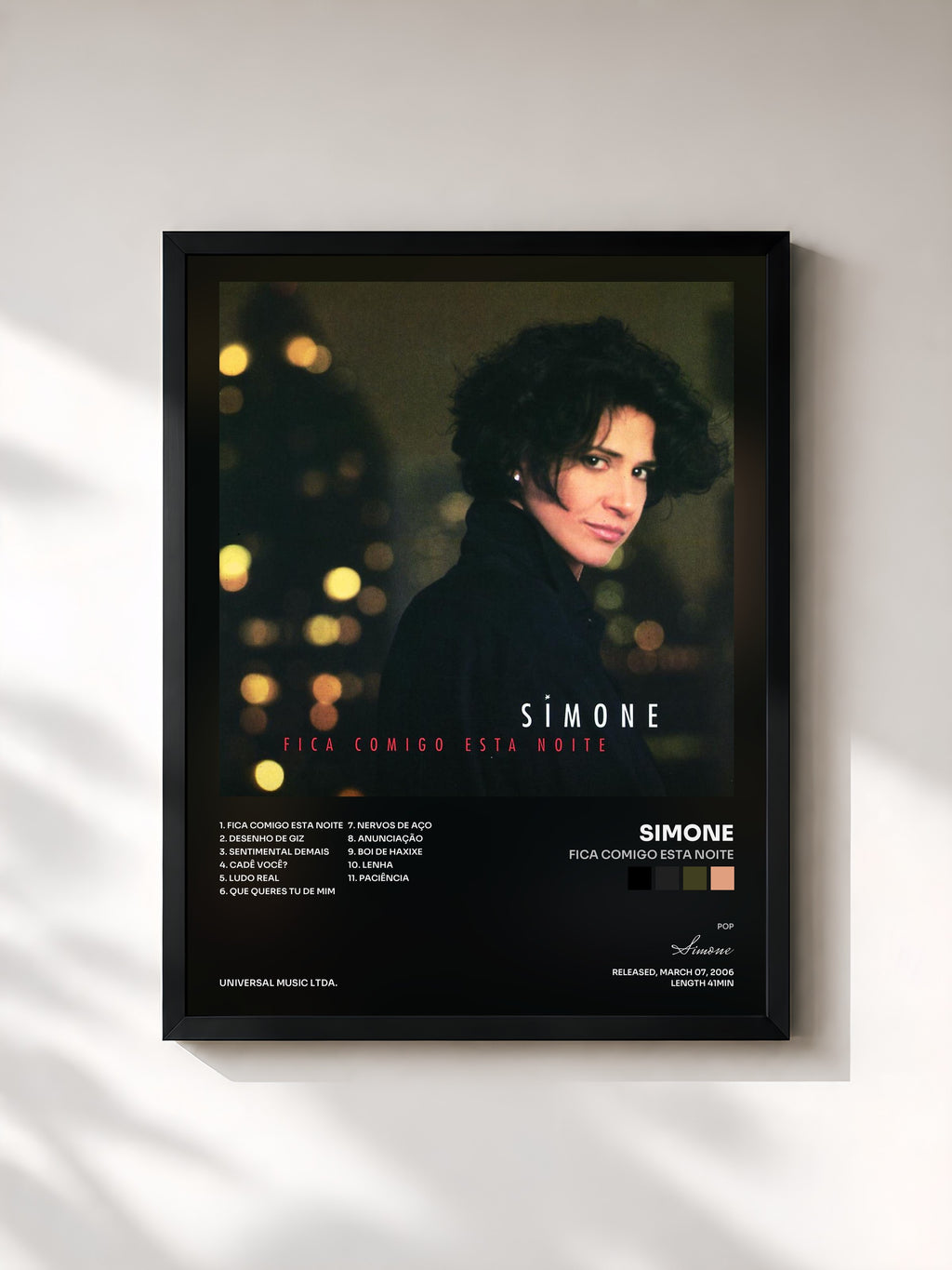#noir Tableau de l'album Fica Comigo Esta Noite de Simone, cadre noir, imprimé et encadré en France