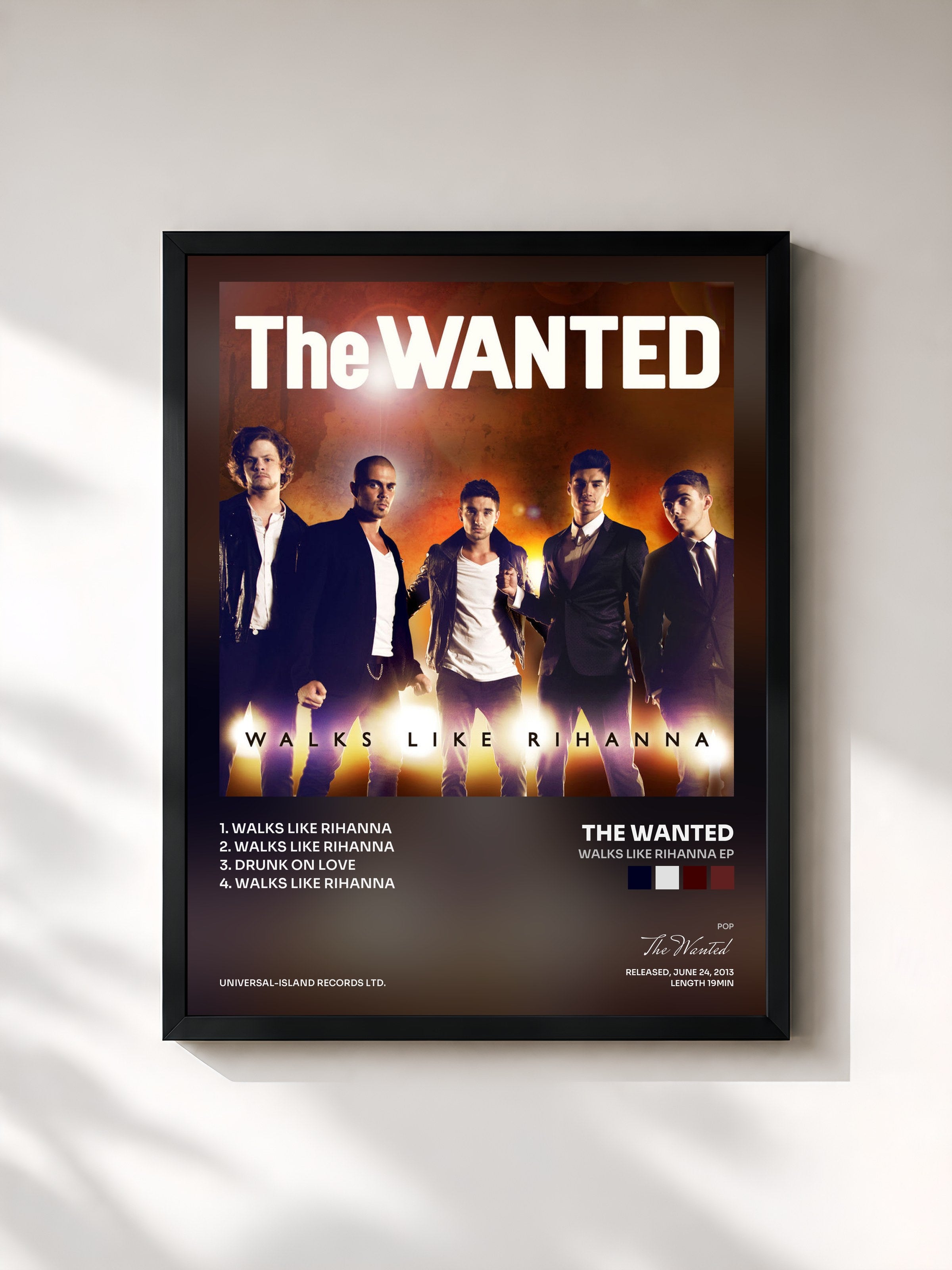 #noir Tableau de l'album Walks Like Rihanna EP de The Wanted, cadre noir, imprimé et encadré en France