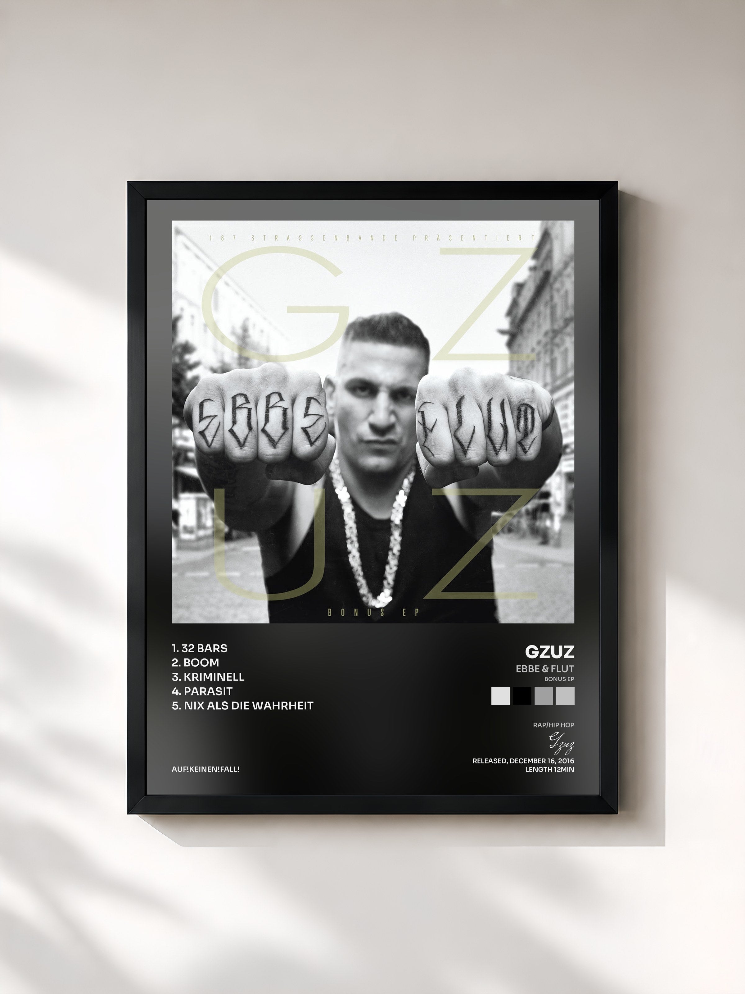 #noir Tableau de l'album Ebbe & Flut (Bonus EP) de Gzuz, cadre noir, imprimé et encadré en France