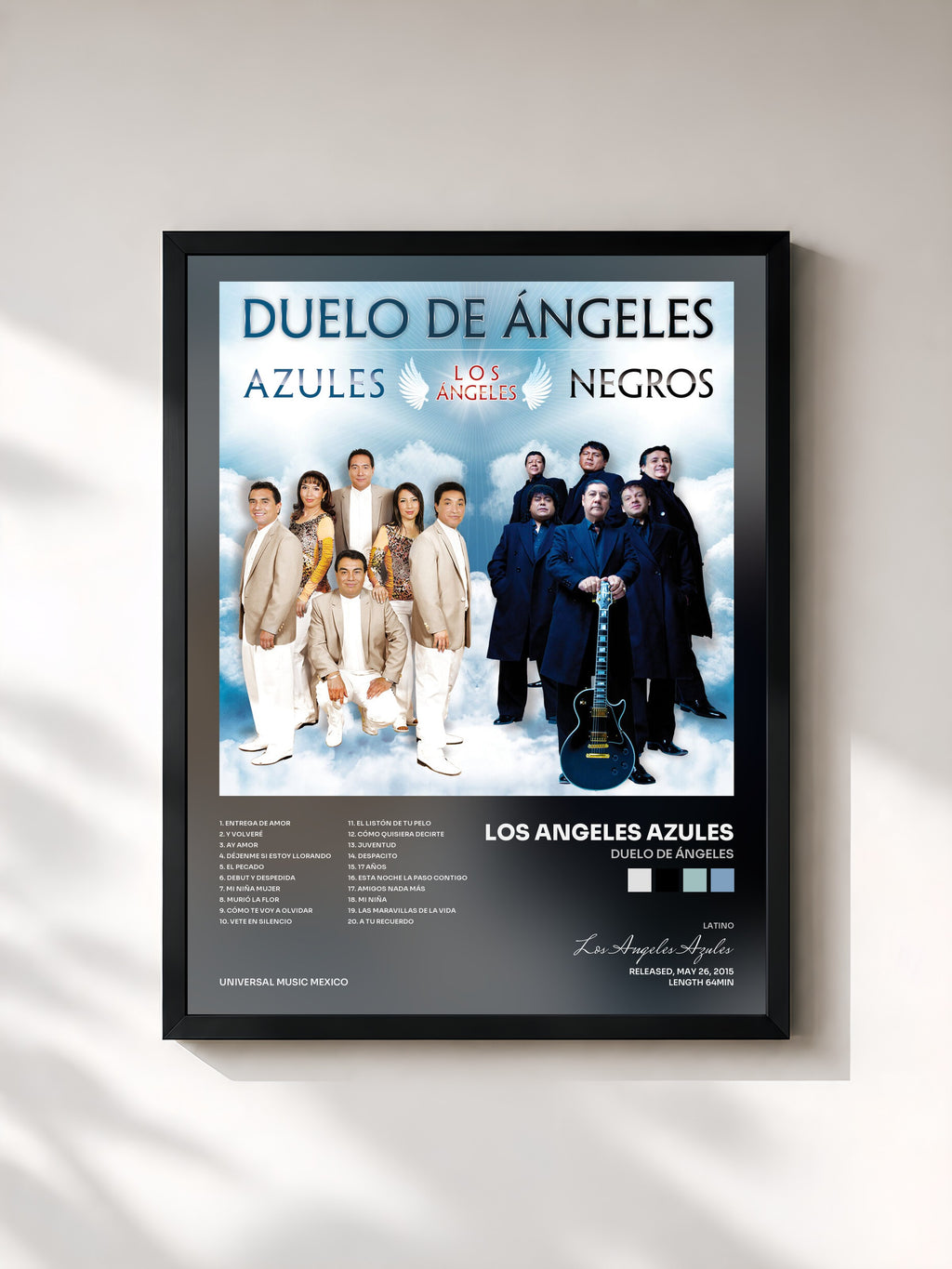 #noir Tableau de l'album Duelo De Ángeles de Los Angeles Azules, cadre noir, imprimé et encadré en France