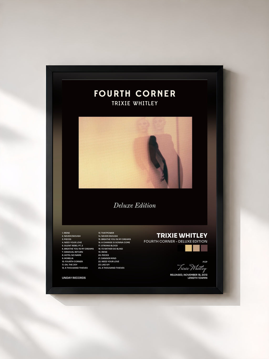 #noir Tableau de l'album Fourth Corner - Deluxe Edition de Trixie Whitley, cadre noir, imprimé et encadré en France