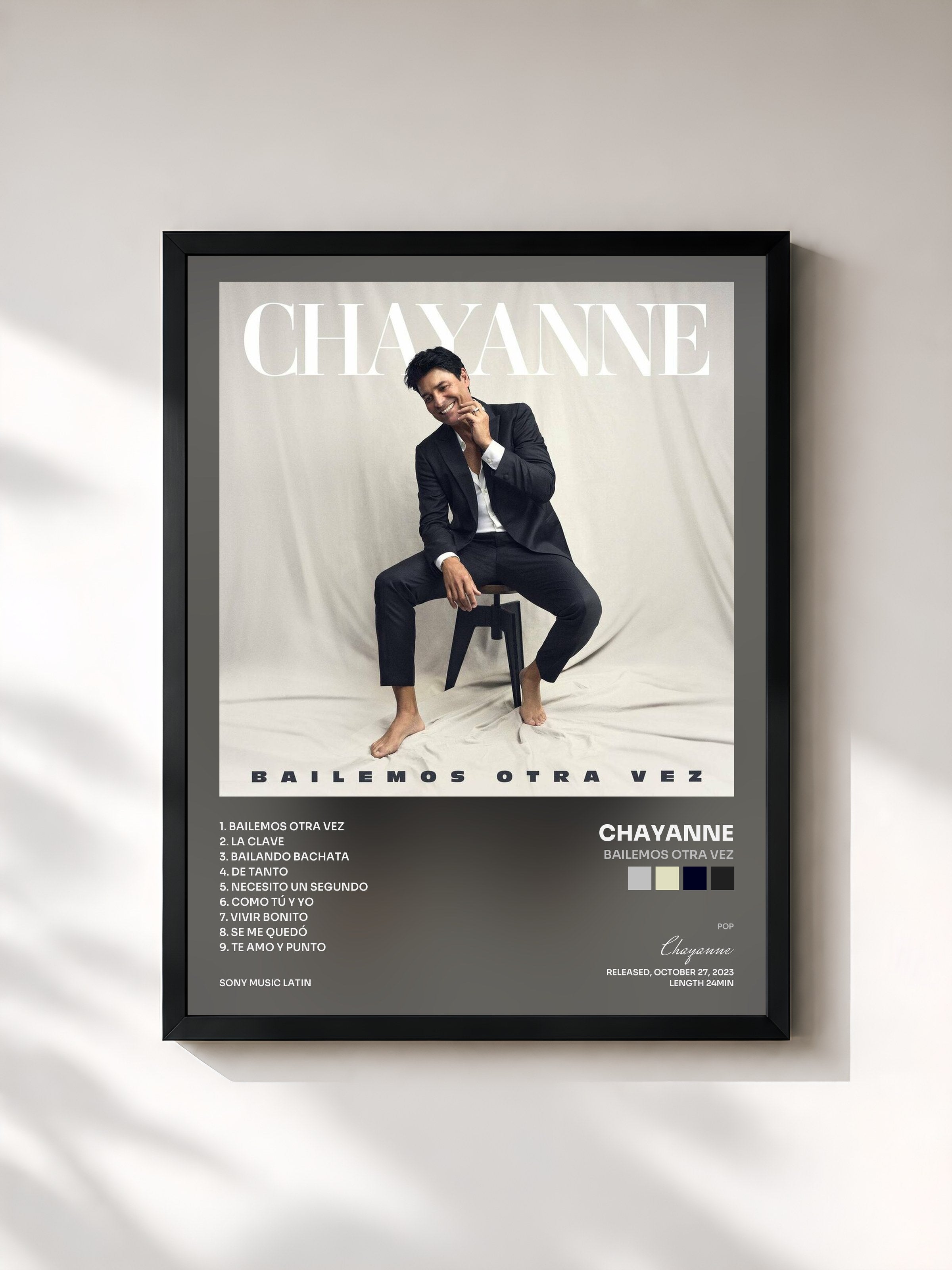 #noir Tableau de l'album Bailemos Otra Vez de Chayanne, cadre noir, imprimé et encadré en France