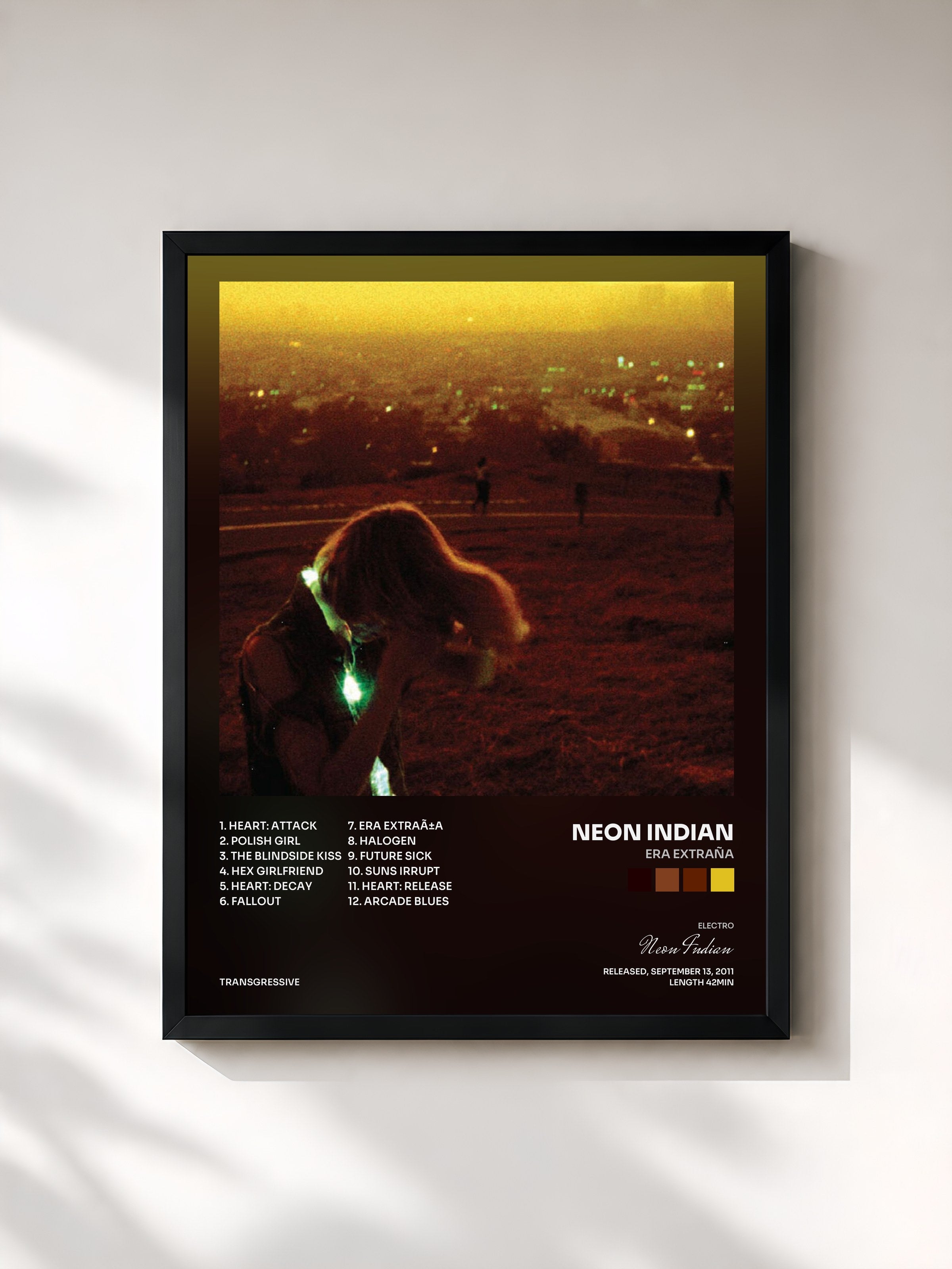 #noir Tableau de l'album Era Extraña de Neon Indian, cadre noir, imprimé et encadré en France