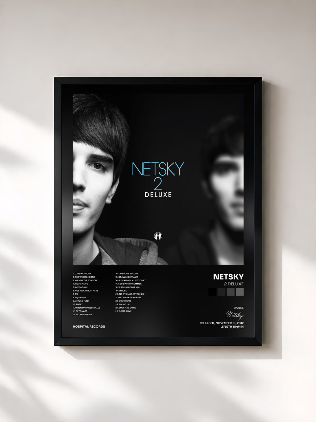 #noir Tableau de l'album 2 Deluxe de Netsky, cadre noir, imprimé et encadré en France