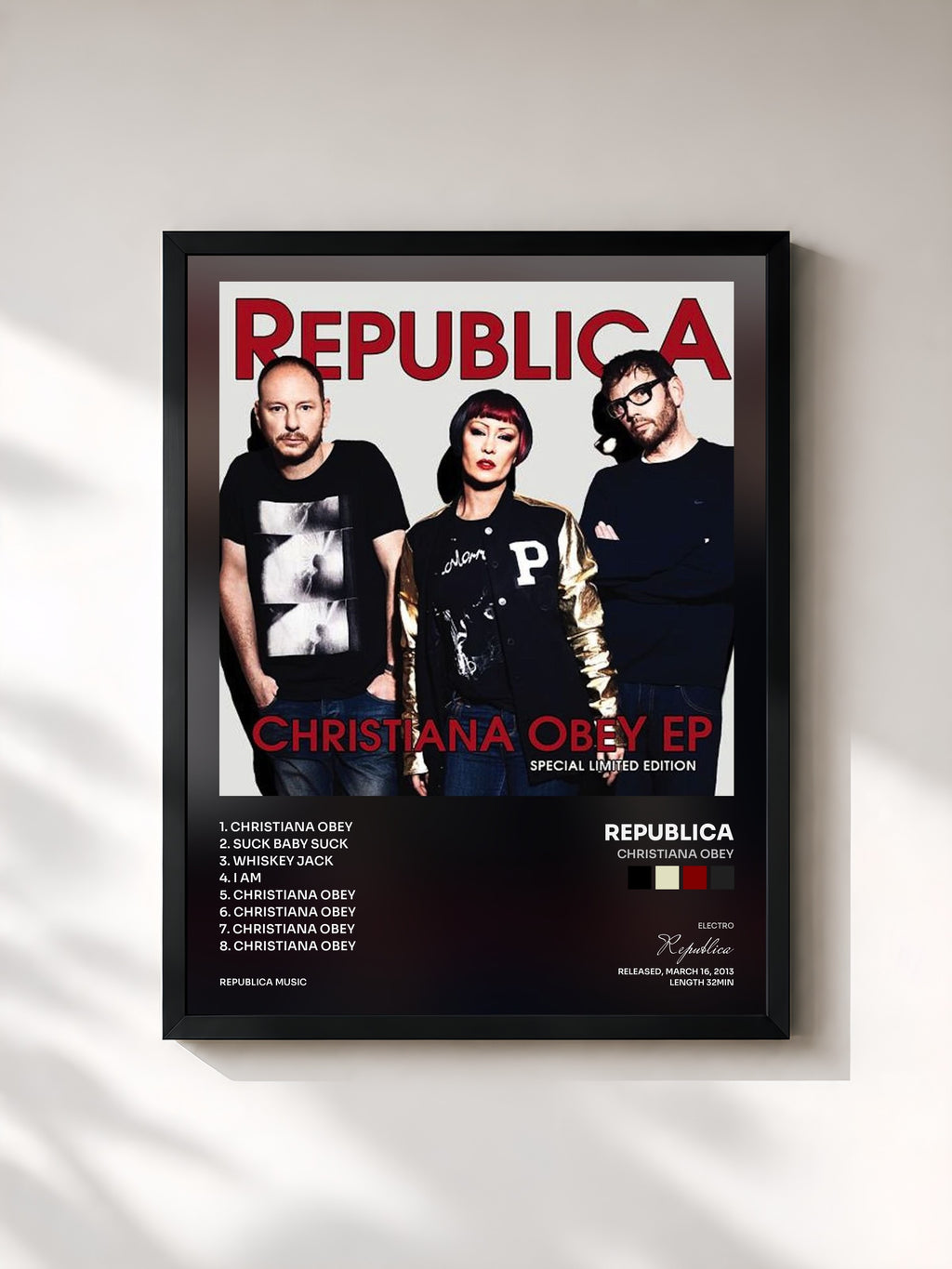 #noir Tableau de l'album Christiana Obey de Republica, cadre noir, imprimé et encadré en France