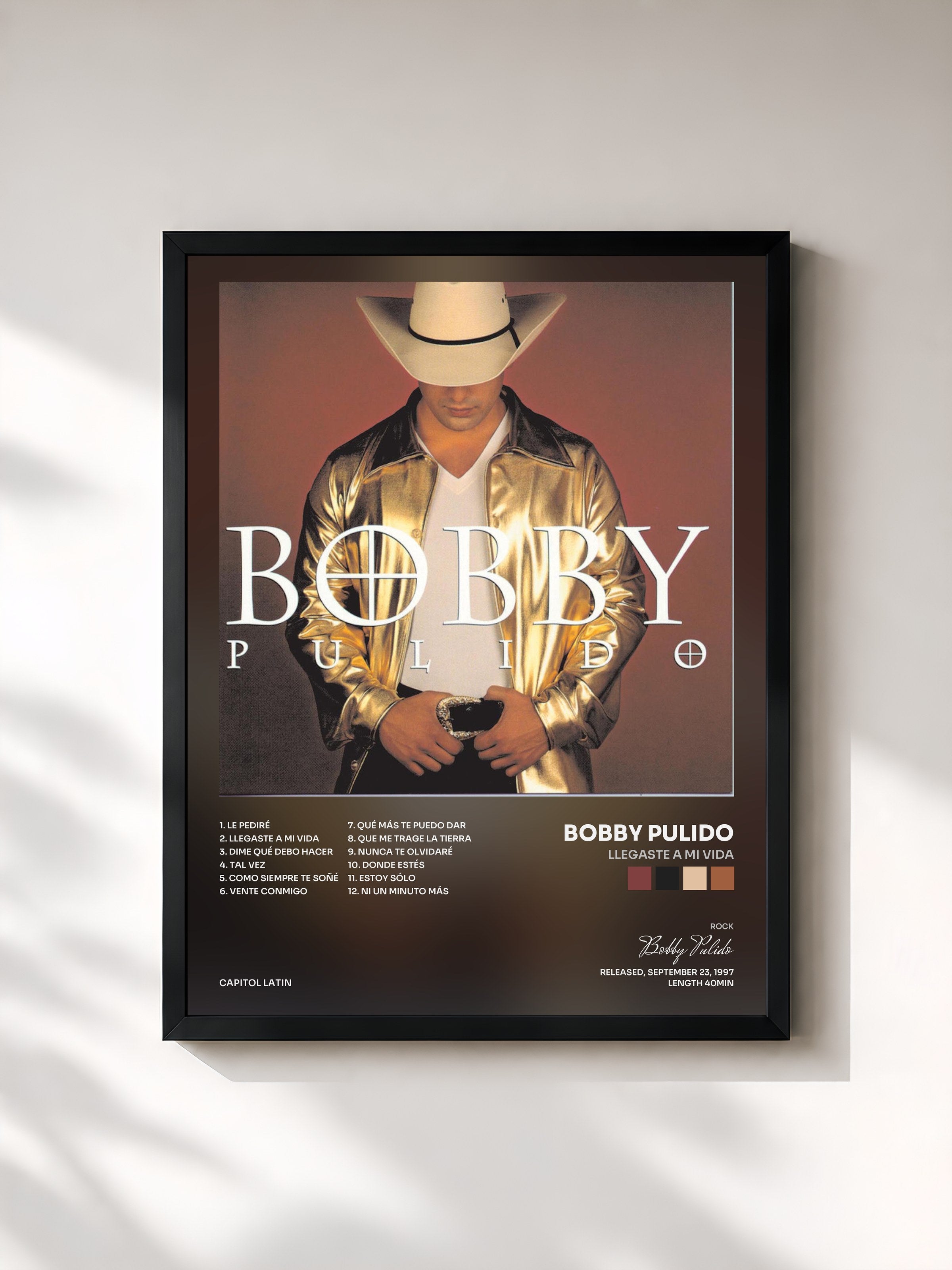 #noir Tableau de l'album Llegaste A Mi Vida de Bobby Pulido, cadre noir, imprimé et encadré en France